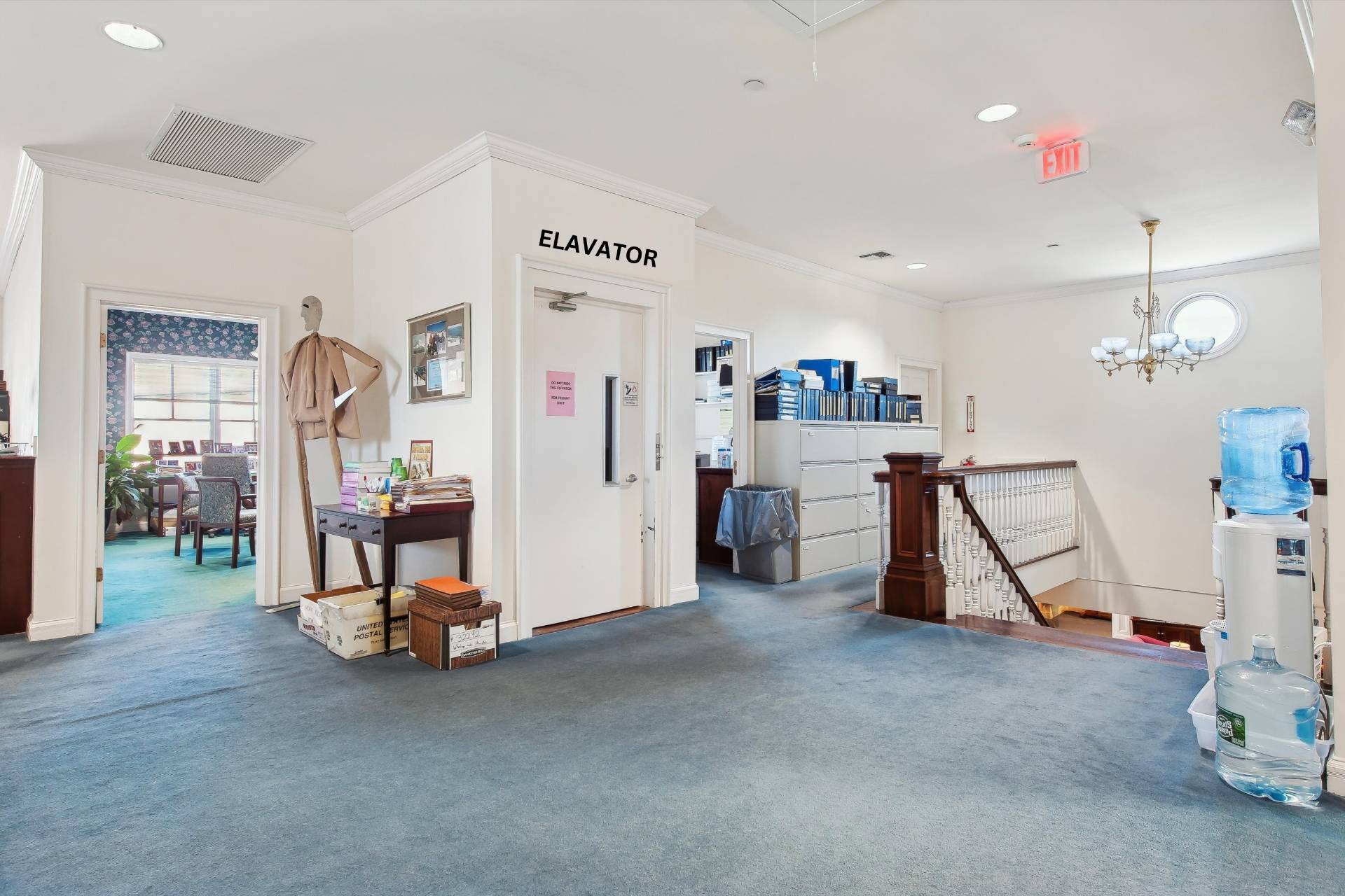 #15 photo, 33 W 2nd St, サフォーク郡 Riverhead , NY 11901