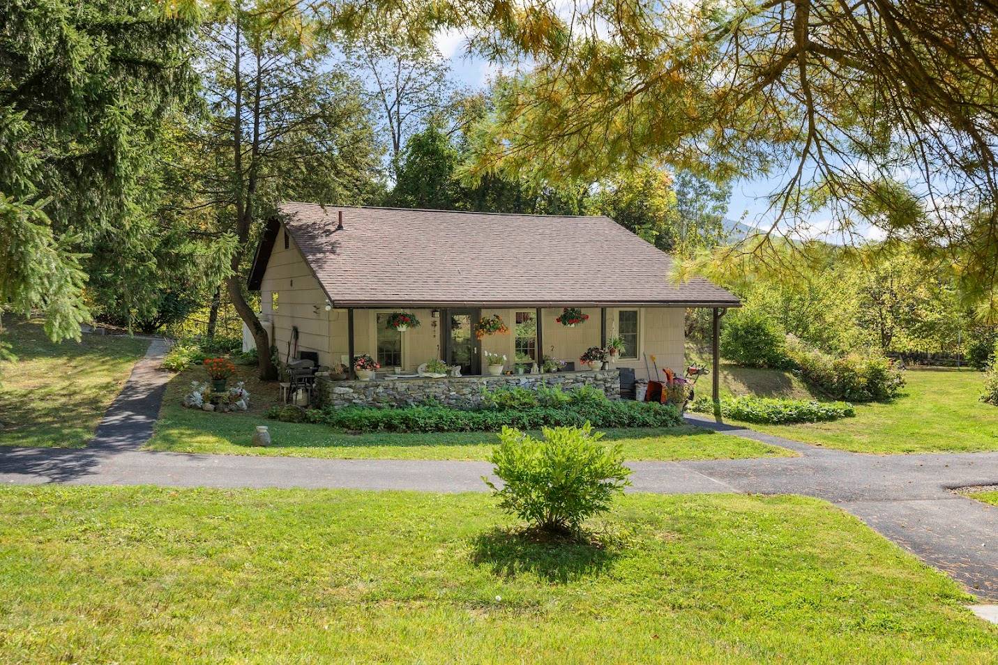 #9 photo, 7951 Route 22, Copake Falls , NY 12517