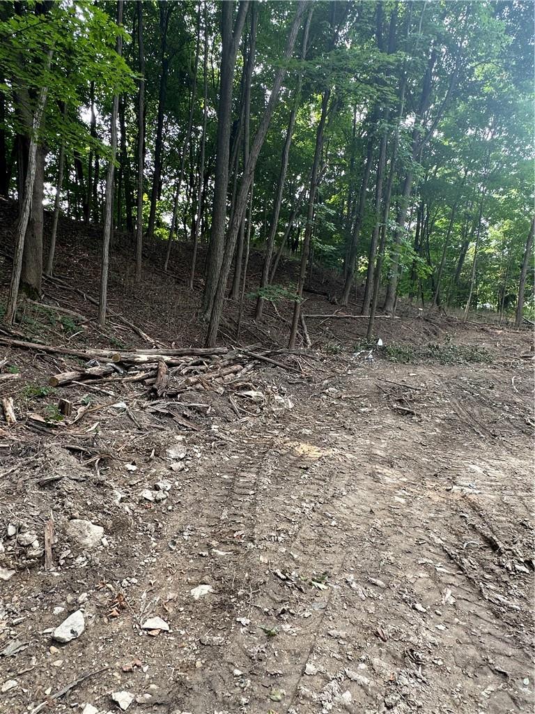 #6 photo, 21-23 Salt Point Turnpike, Poughkeepsie , NY 12601