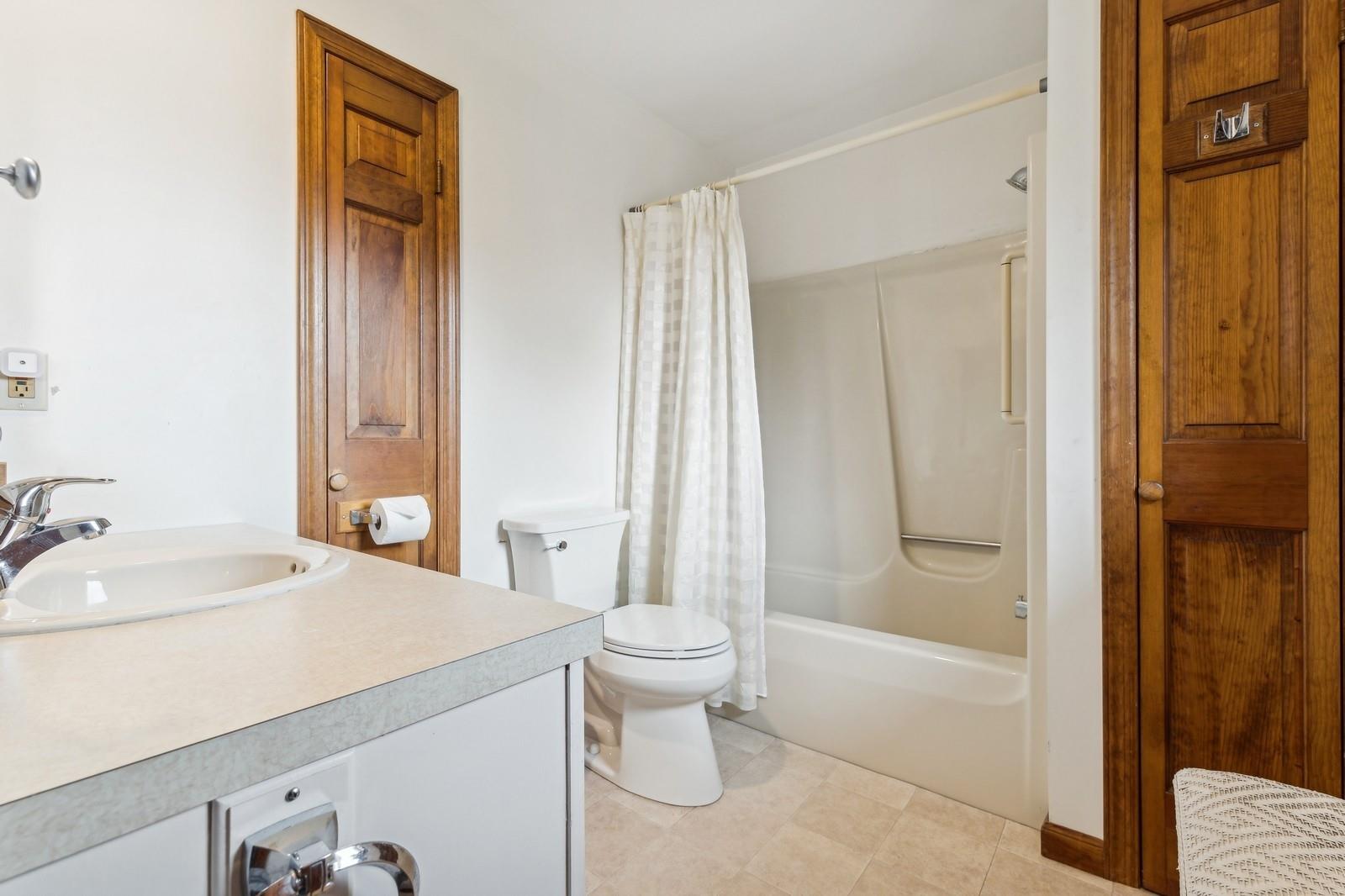 #10 photo, 440 Pine Neck Road, Southold , NY 11971