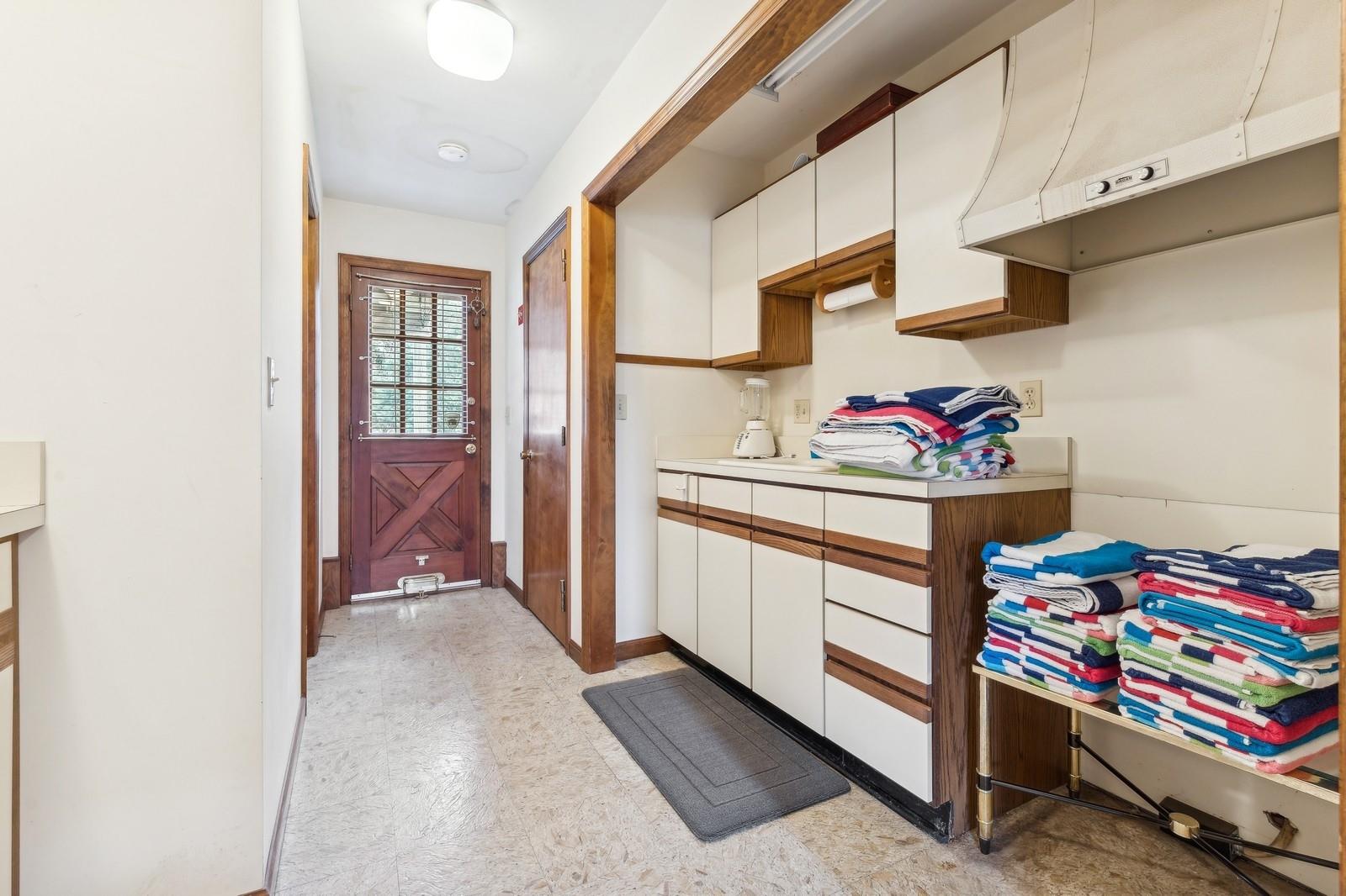 #17 photo, 440 Pine Neck Road, Southold , NY 11971