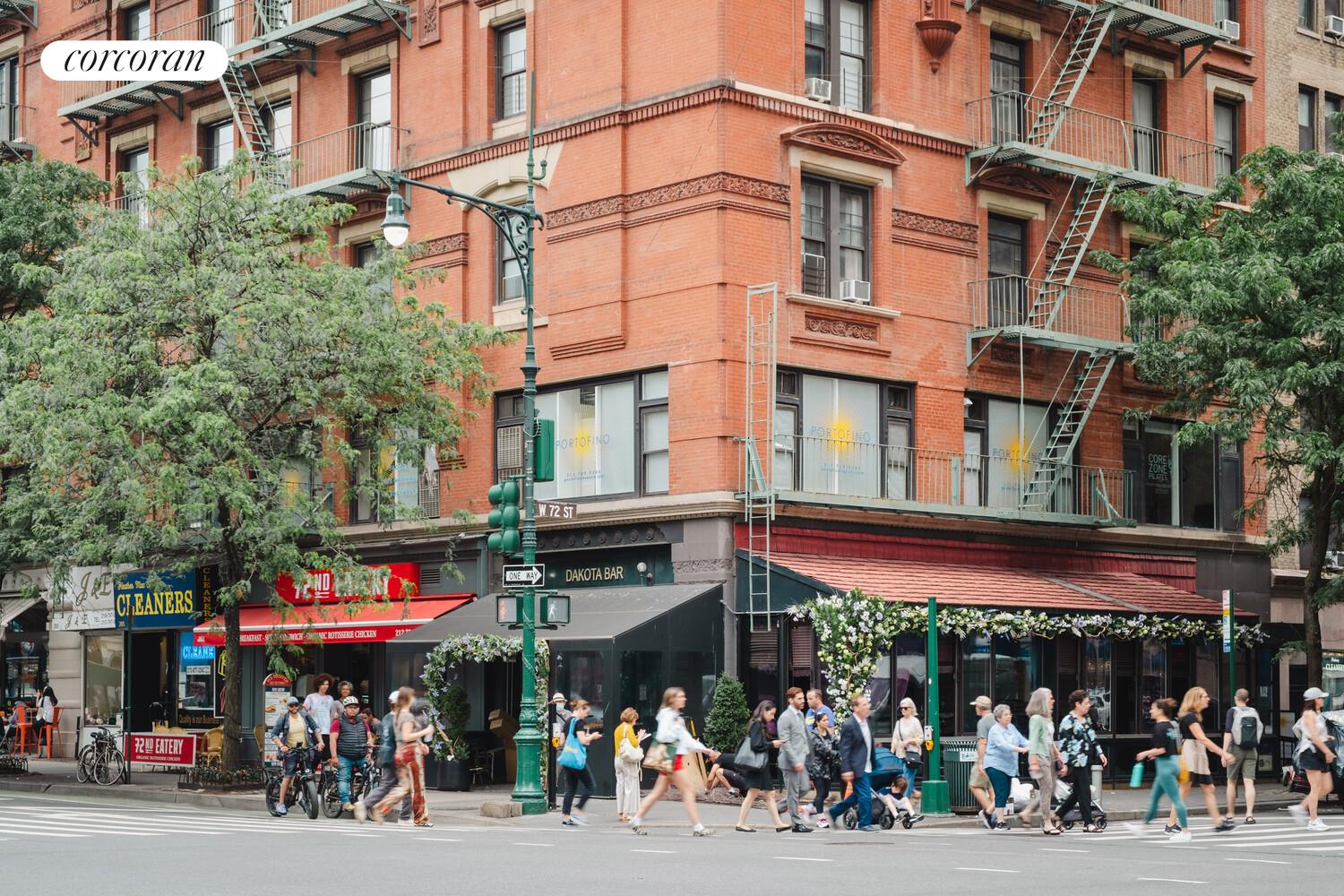 #21 photo, 18 W 70TH Street, Lincoln Square , NY 10023