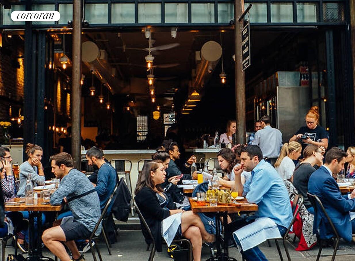 #22 photo, 18 W 70TH Street, Lincoln Square , NY 10023