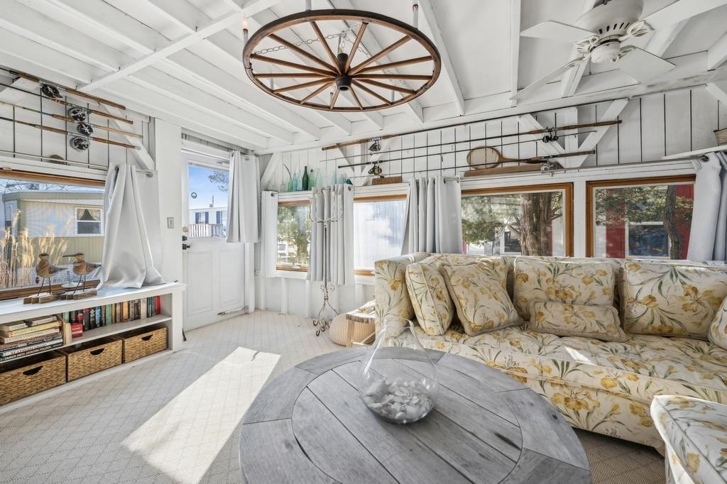 #2 photo, 53 Crassen Boulevard, サフォーク郡 Amagansett , NY 11930