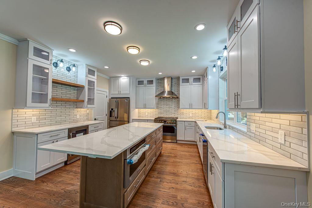 #13 photo, 597 Pulaski, サフォーク郡 Kings Park , NY 11754