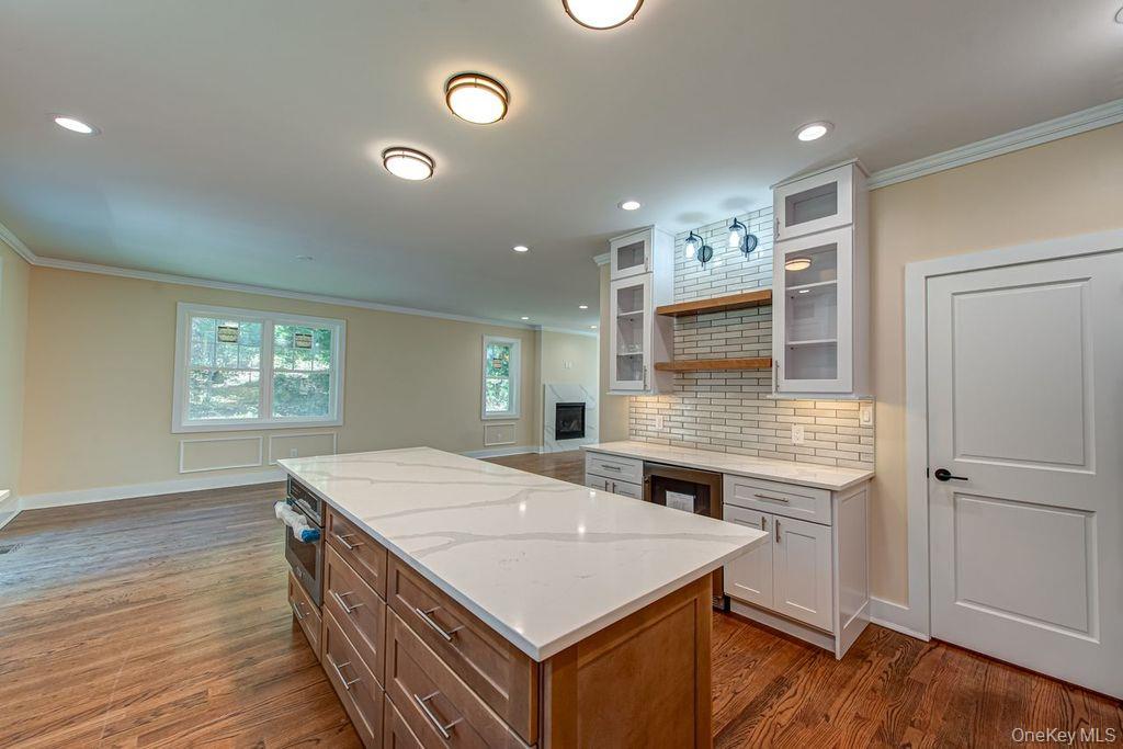 #16 photo, 597 Pulaski, サフォーク郡 Kings Park , NY 11754