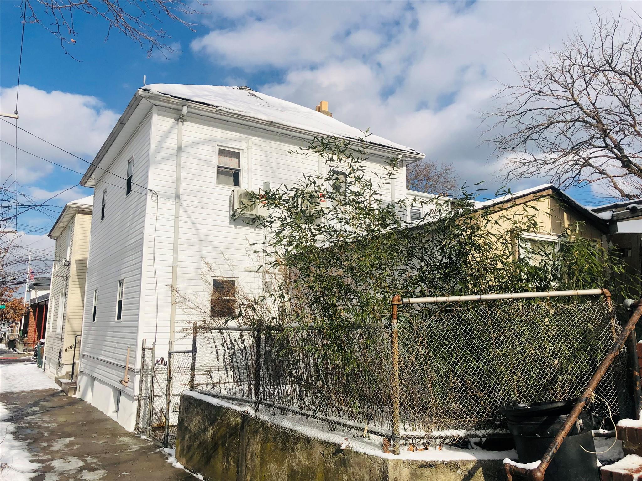 #2 photo, 22-03 125 Street, クイーンズ区 College Point , NY 11356