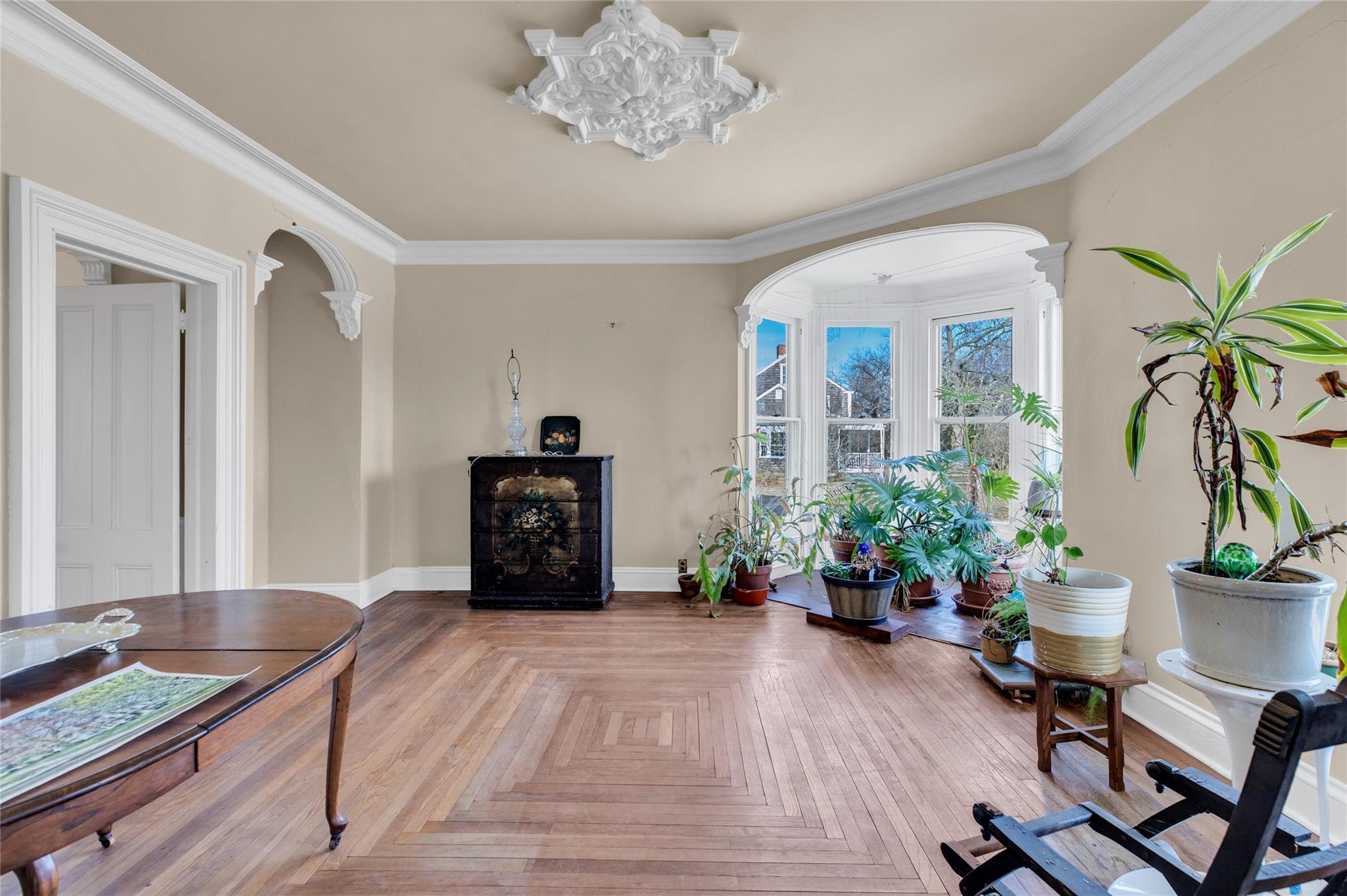 #10 photo, 605 Halyoake Avenue, Orient , NY 11957