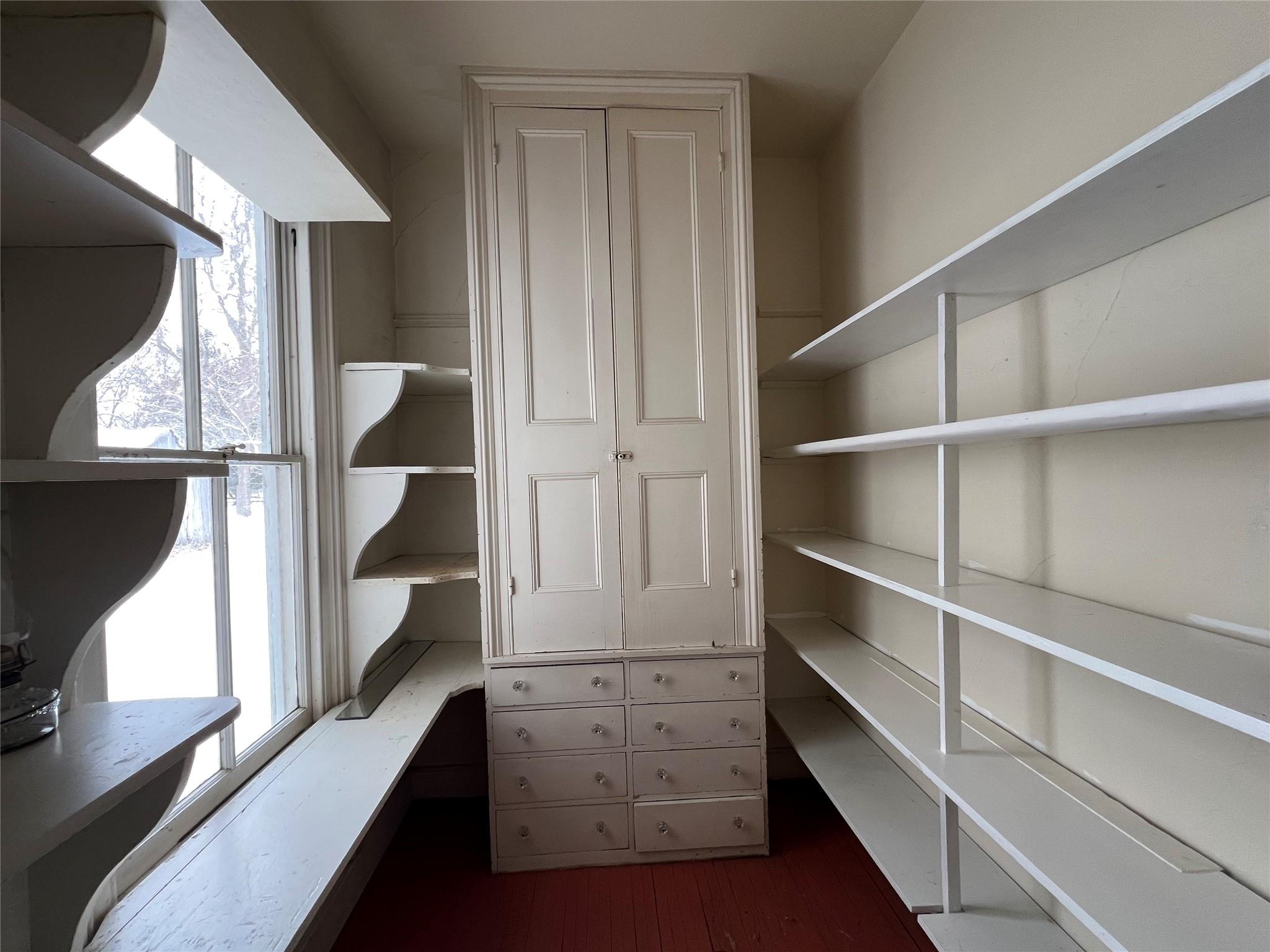 #12 photo, 605 Halyoake Avenue, Orient , NY 11957