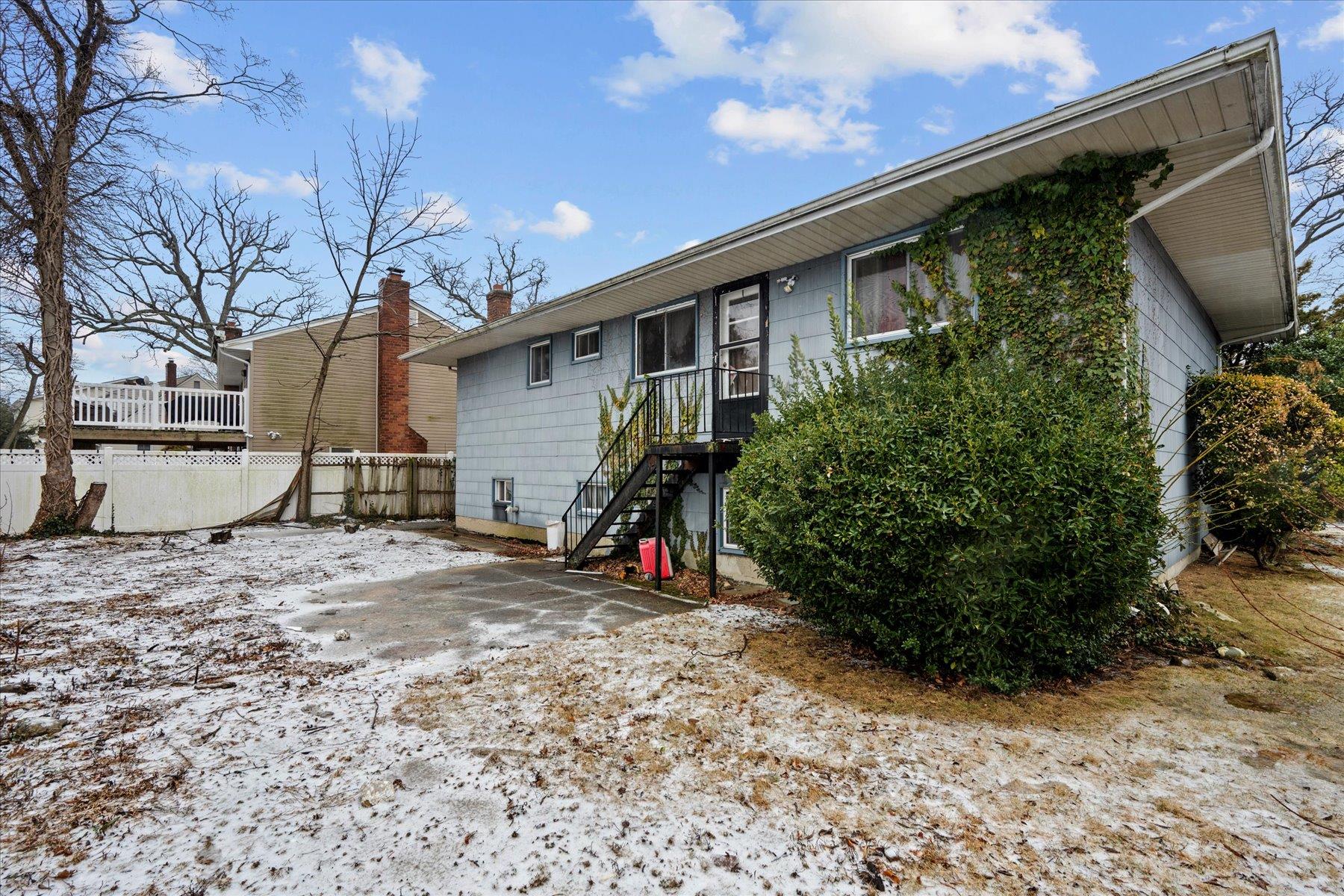 #8 photo, 975 Little Neck Avenue, ナッソー郡 North Bellmore , NY 11710