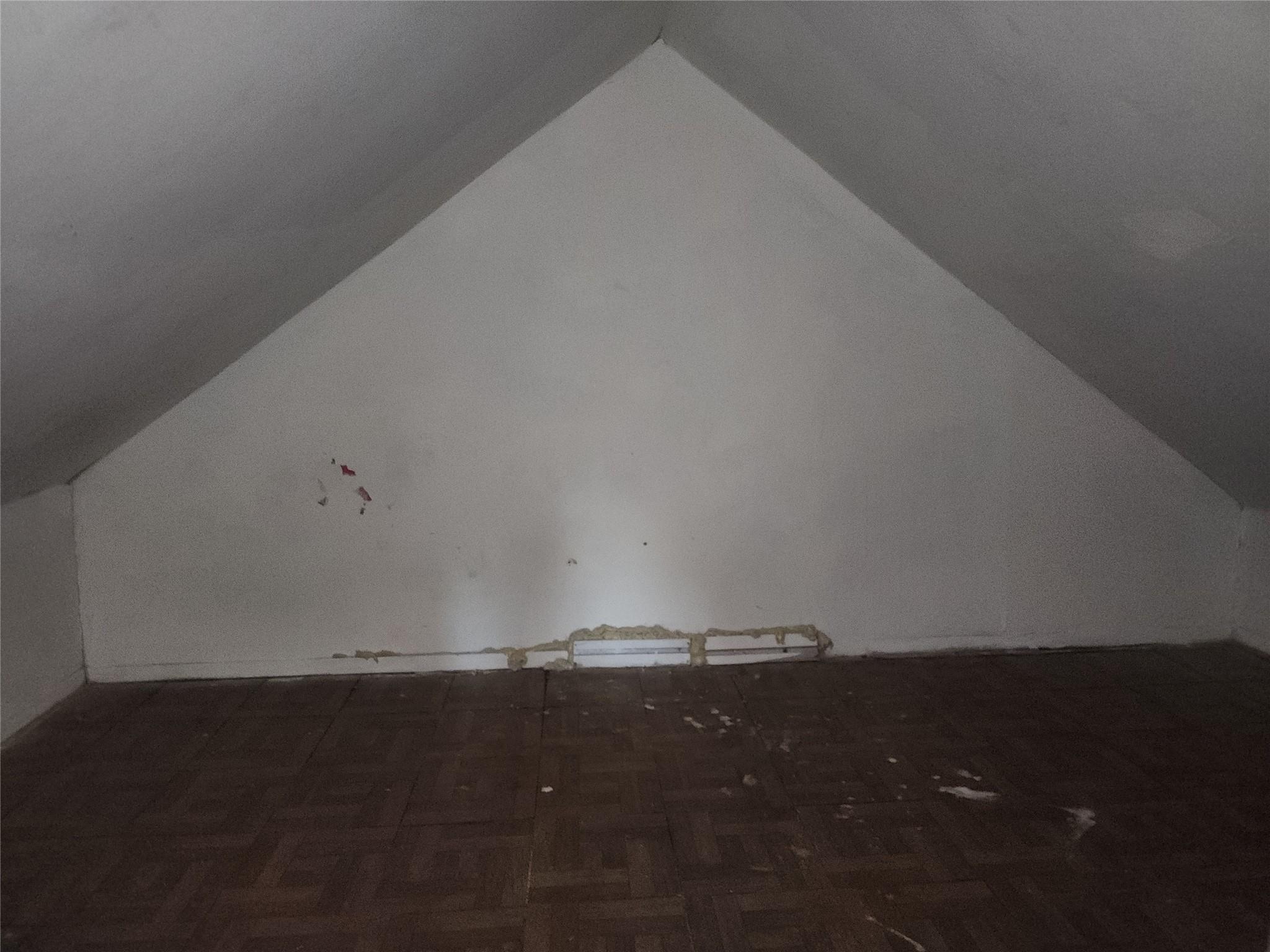 #17 photo, 79 Grove Street, 長島 Hempstead , NY 11550