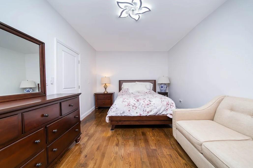 #7 photo, 6105 39th Avenue, Woodside , NY 11377