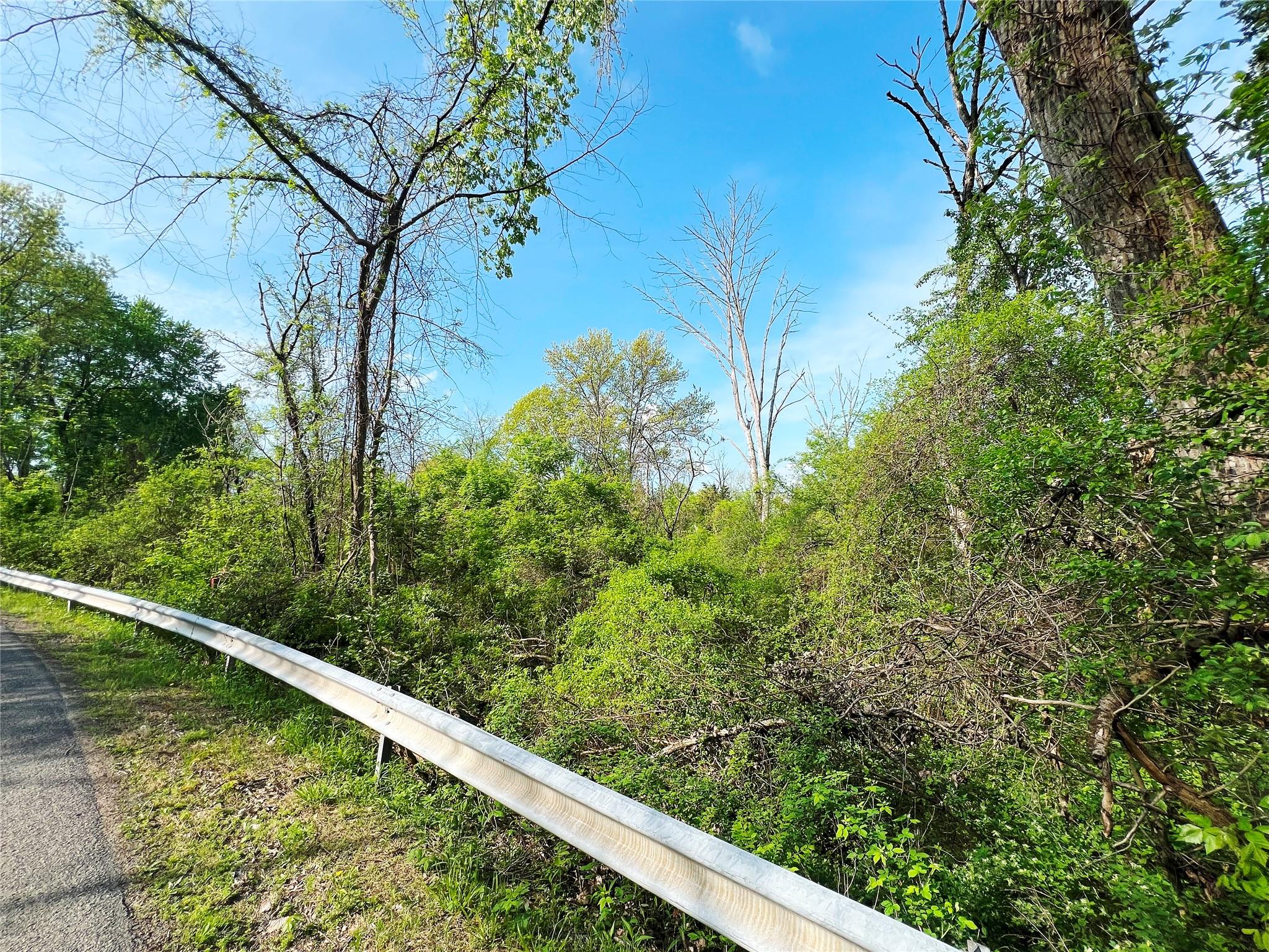 #8 photo, 160 Tommy Trail, Coxsackie , NY 12051