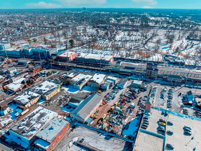 #15 photo, 333 S Union Avenue, 長島 西布雷 Westbury , NY 11590