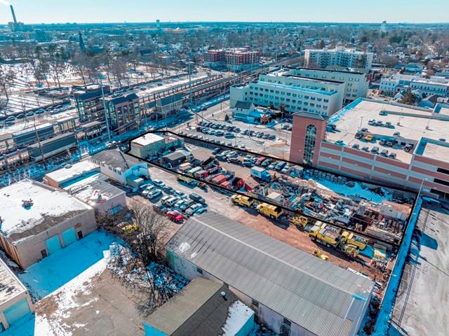 #4 photo, 333 S Union Avenue, 長島 西布雷 Westbury , NY 11590