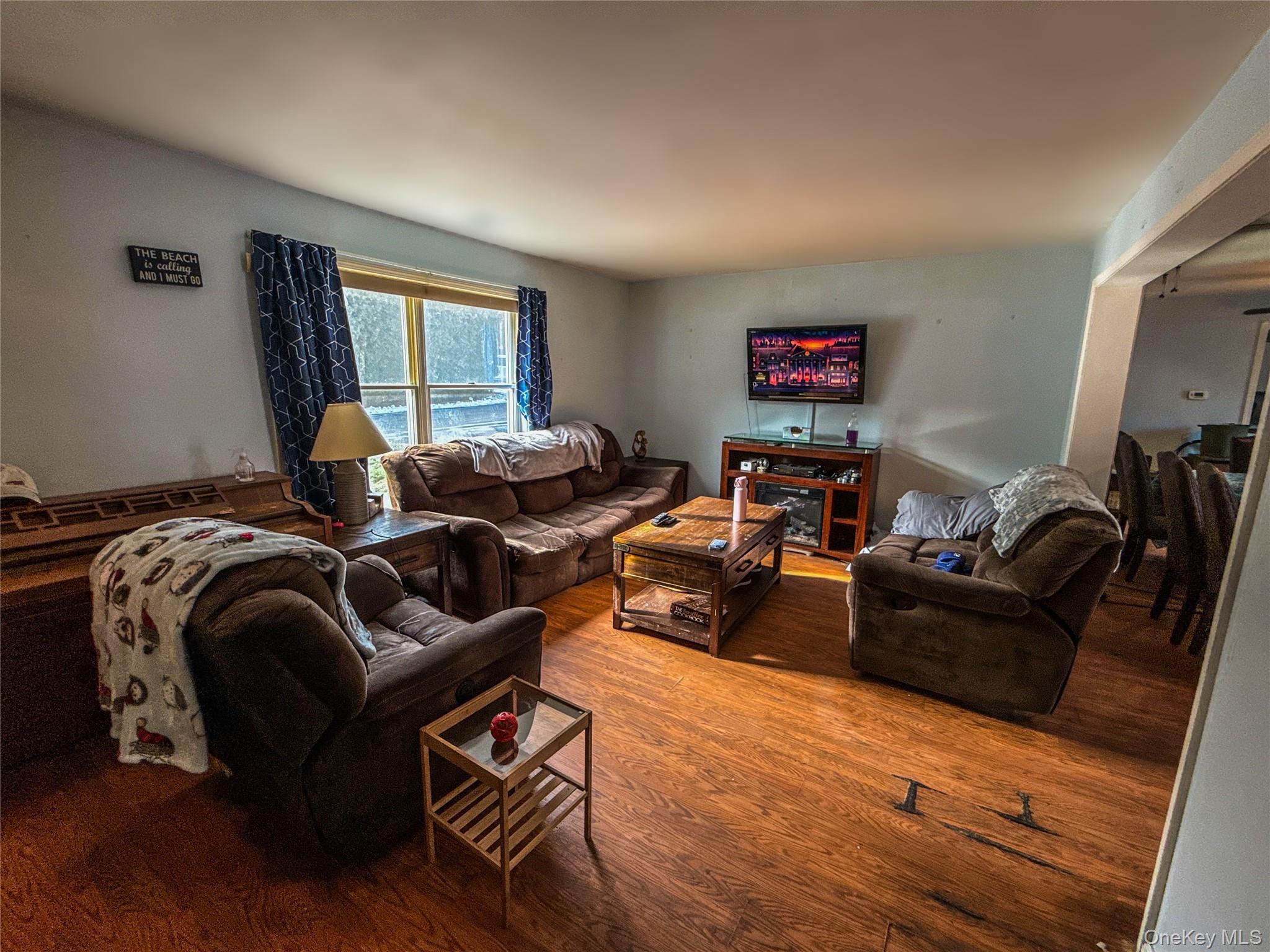 #3 photo, 33 Muntz Lane, Garnerville , NY 10923