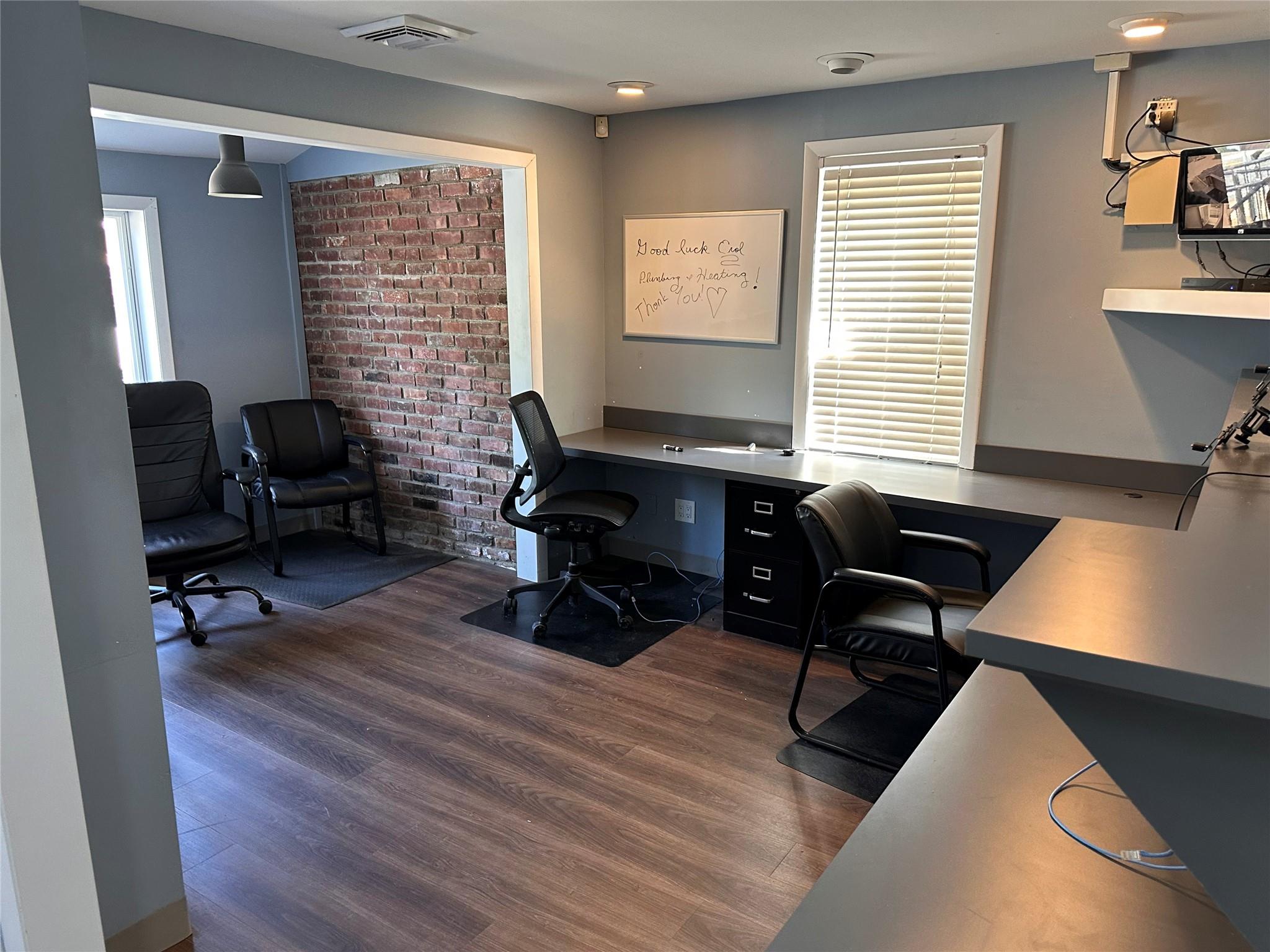 #2 photo, 946 Little East Neck Road, サフォーク郡 West Babylon , NY 11704