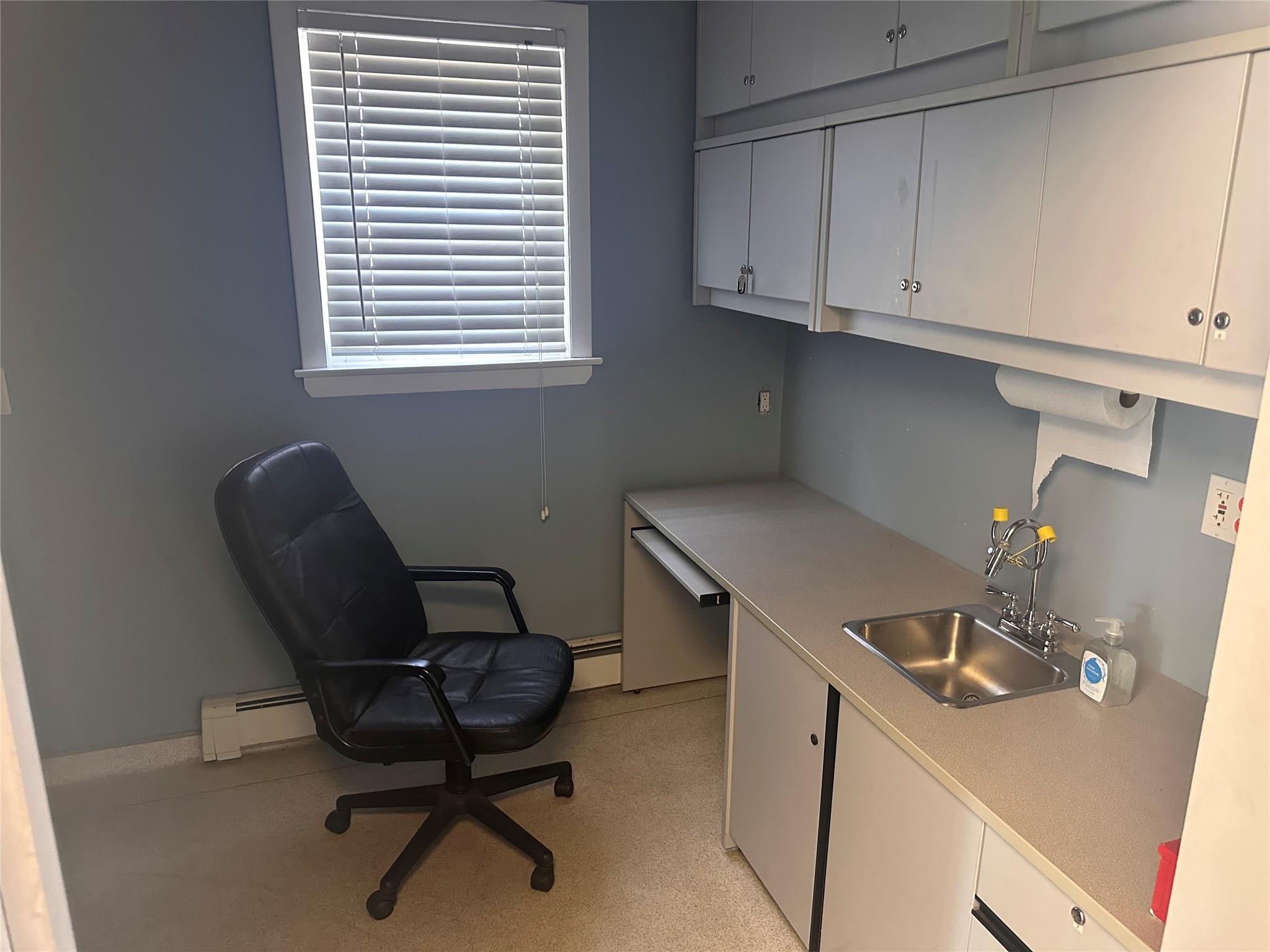 #4 photo, 946 Little East Neck Road, サフォーク郡 West Babylon , NY 11704