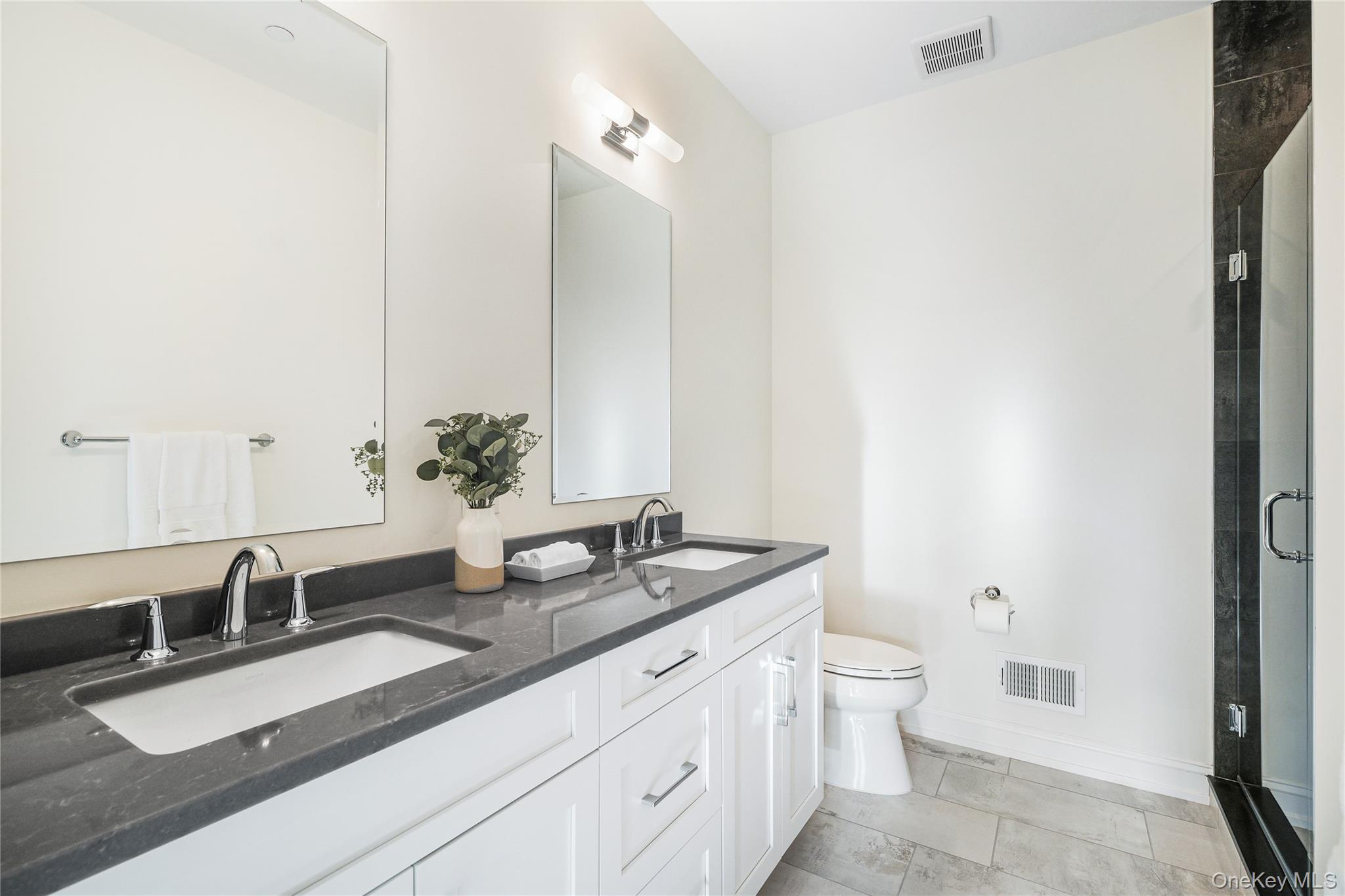 #13 photo, 2040 Crompond Road, Yorktown Heights , NY 10598