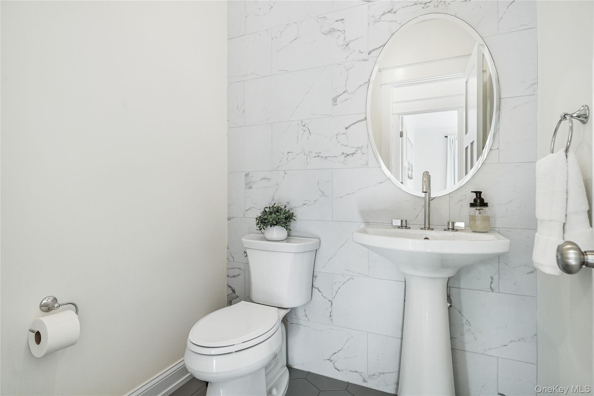 #11 photo, 2040 Crompond Road, Yorktown Heights , NY 10598