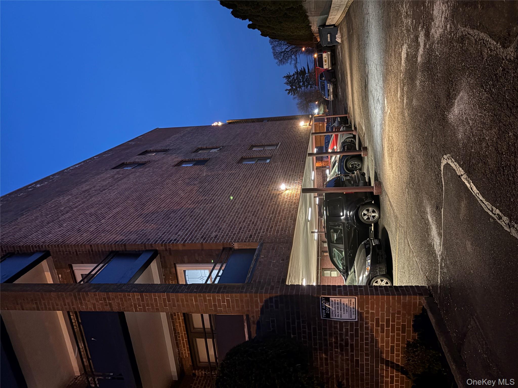 #9 photo, 175 Archer St., ナッソー郡 Freeport , NY 11520