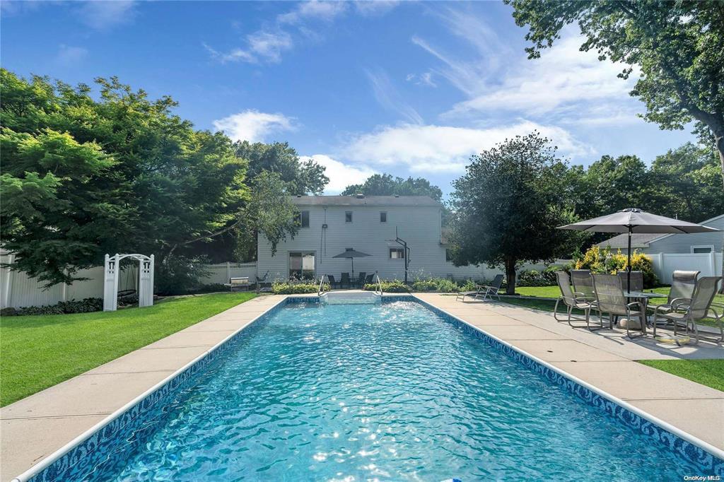 #17 photo, 7 Pritchard Crescent, サフォーク郡 Port Jefferson Station , NY 11776