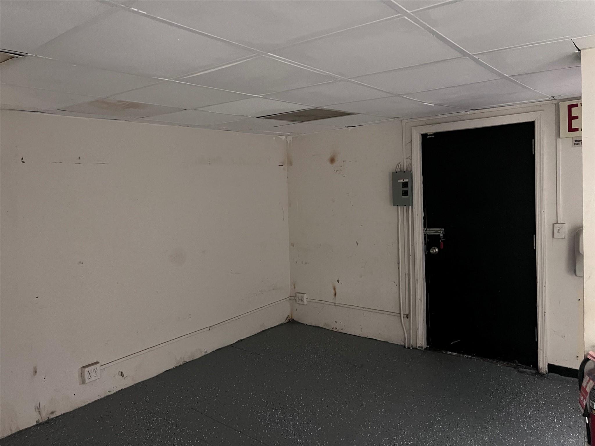 #12 photo, 59-24 Grand Avenue, クイーンズ区 Maspeth , NY 11378