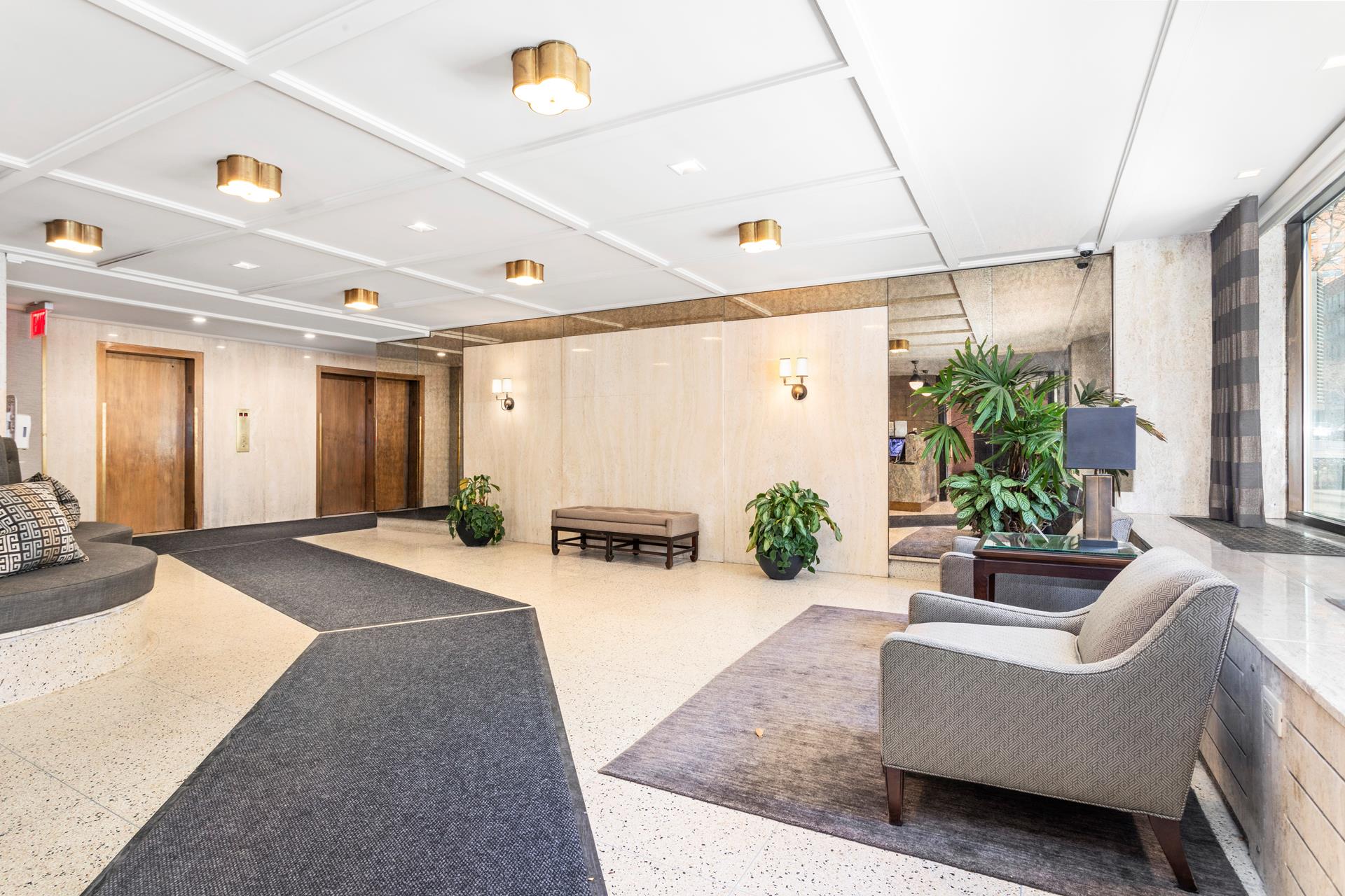 #2 photo, 330 3RD Avenue, マンハッタン Kips Bay , NY 10010