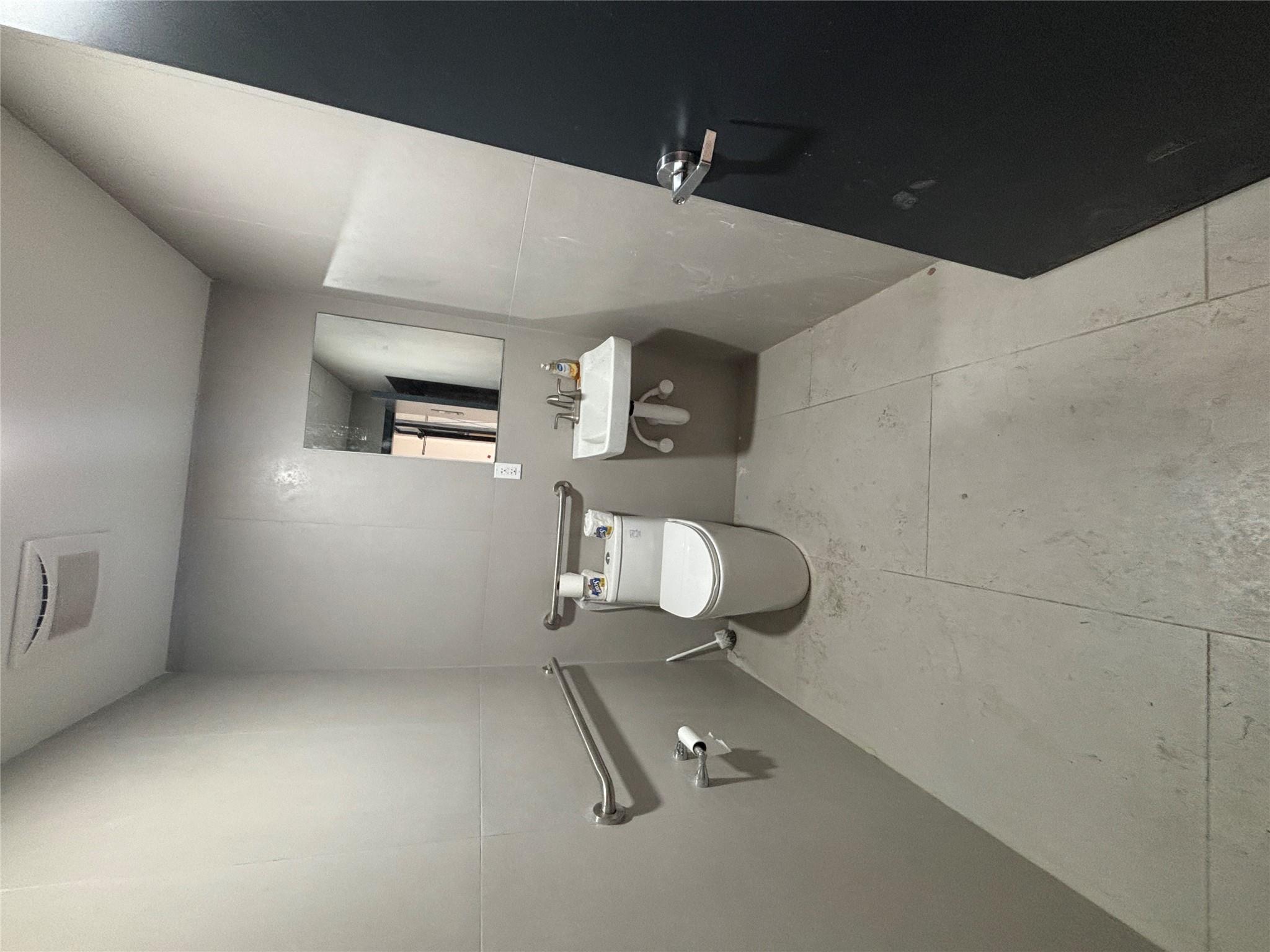 #5 photo, 1152 44th Dr, クイーンズ区 Long Island City , NY 11101