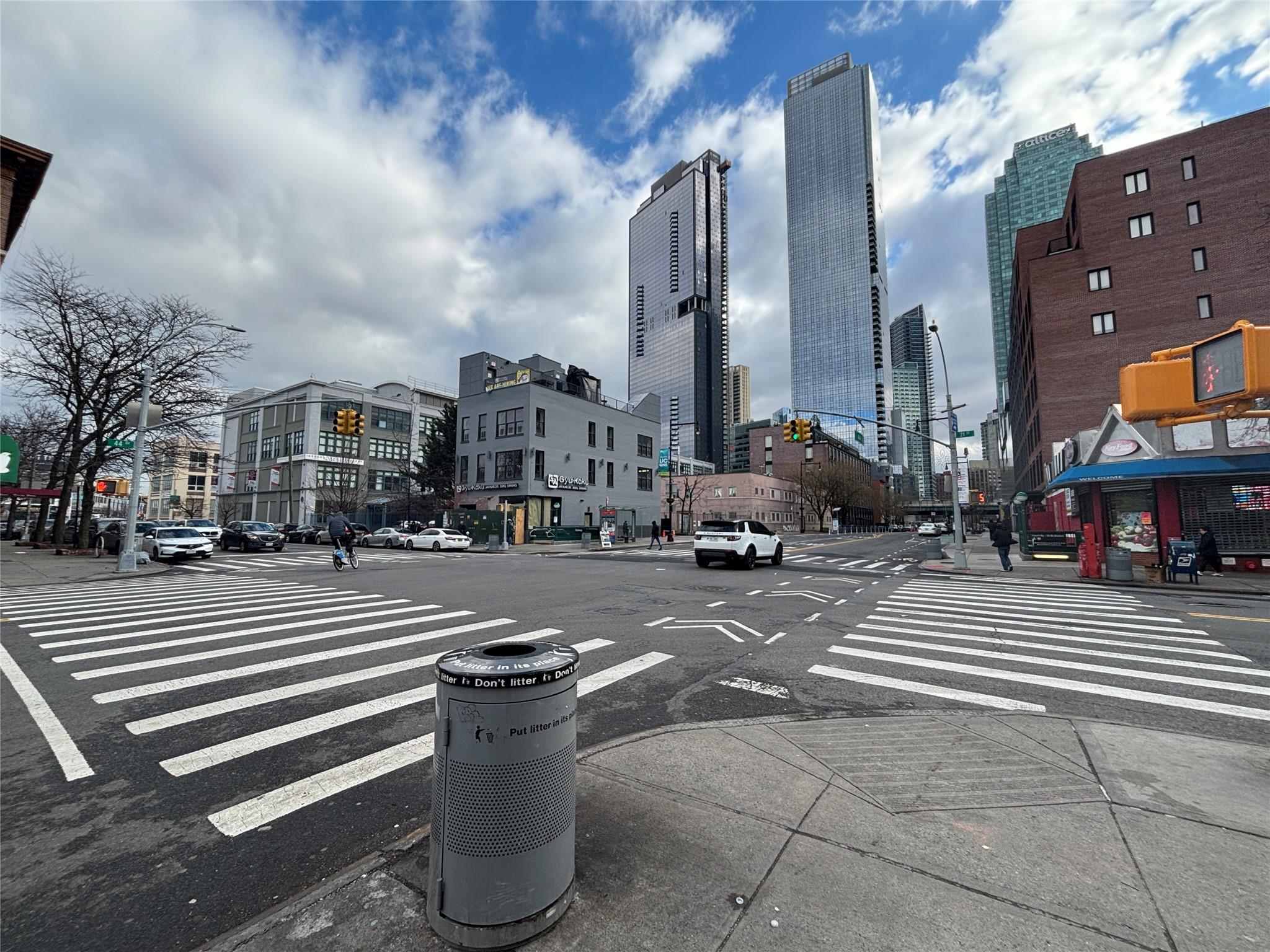 #7 photo, 1152 44th Dr, クイーンズ区 Long Island City , NY 11101