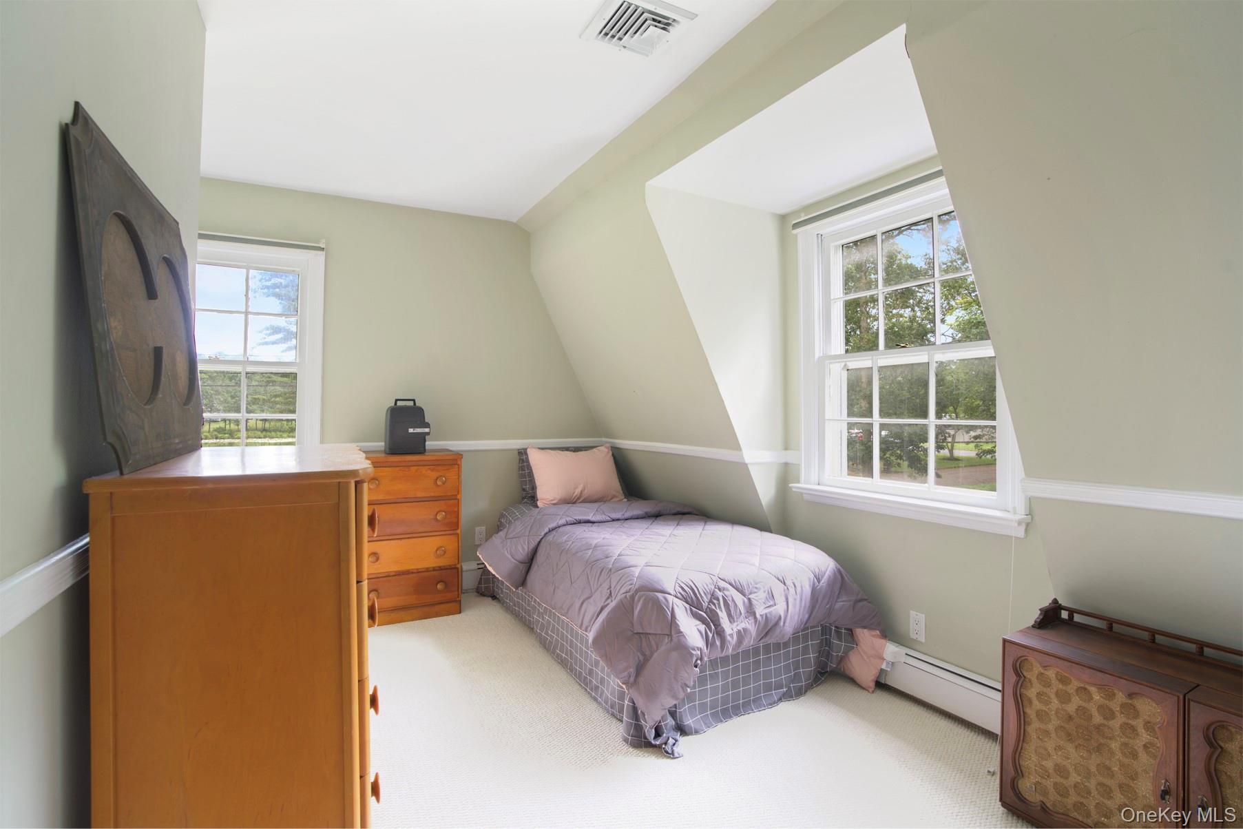 #19 photo, 1 Lake Drive, サフォーク郡 Middle Island , NY 11953