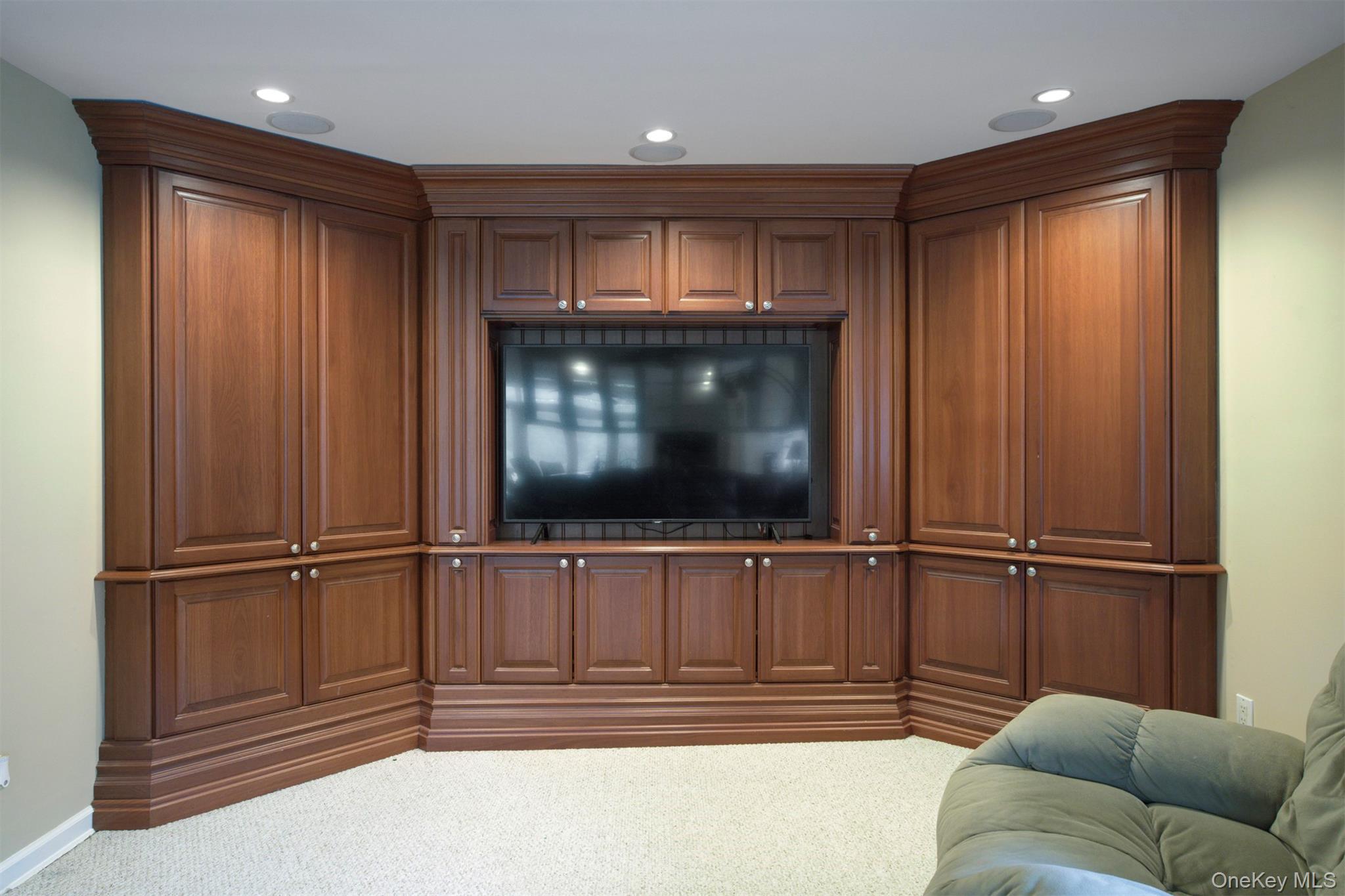 #7 photo, 1 Lake Drive, サフォーク郡 Middle Island , NY 11953