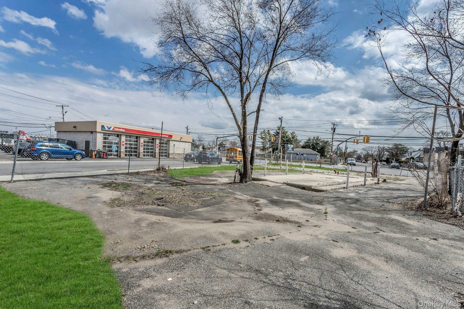 #13 photo, 899 Old Country Road, ナッソー郡 Westbury , NY 11590