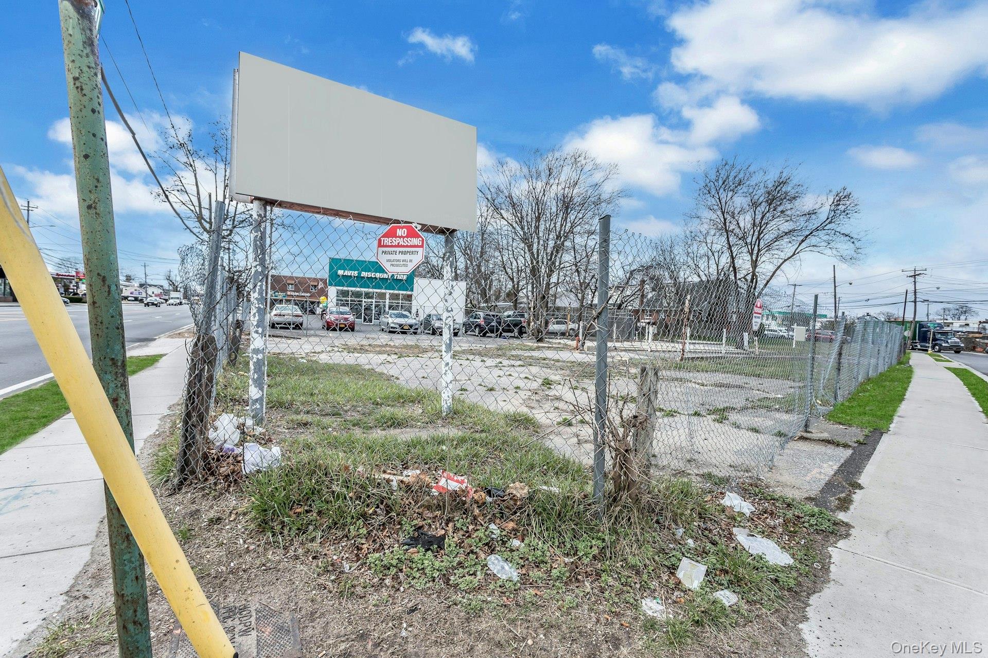 #19 photo, 899 Old Country Road, ナッソー郡 Westbury , NY 11590