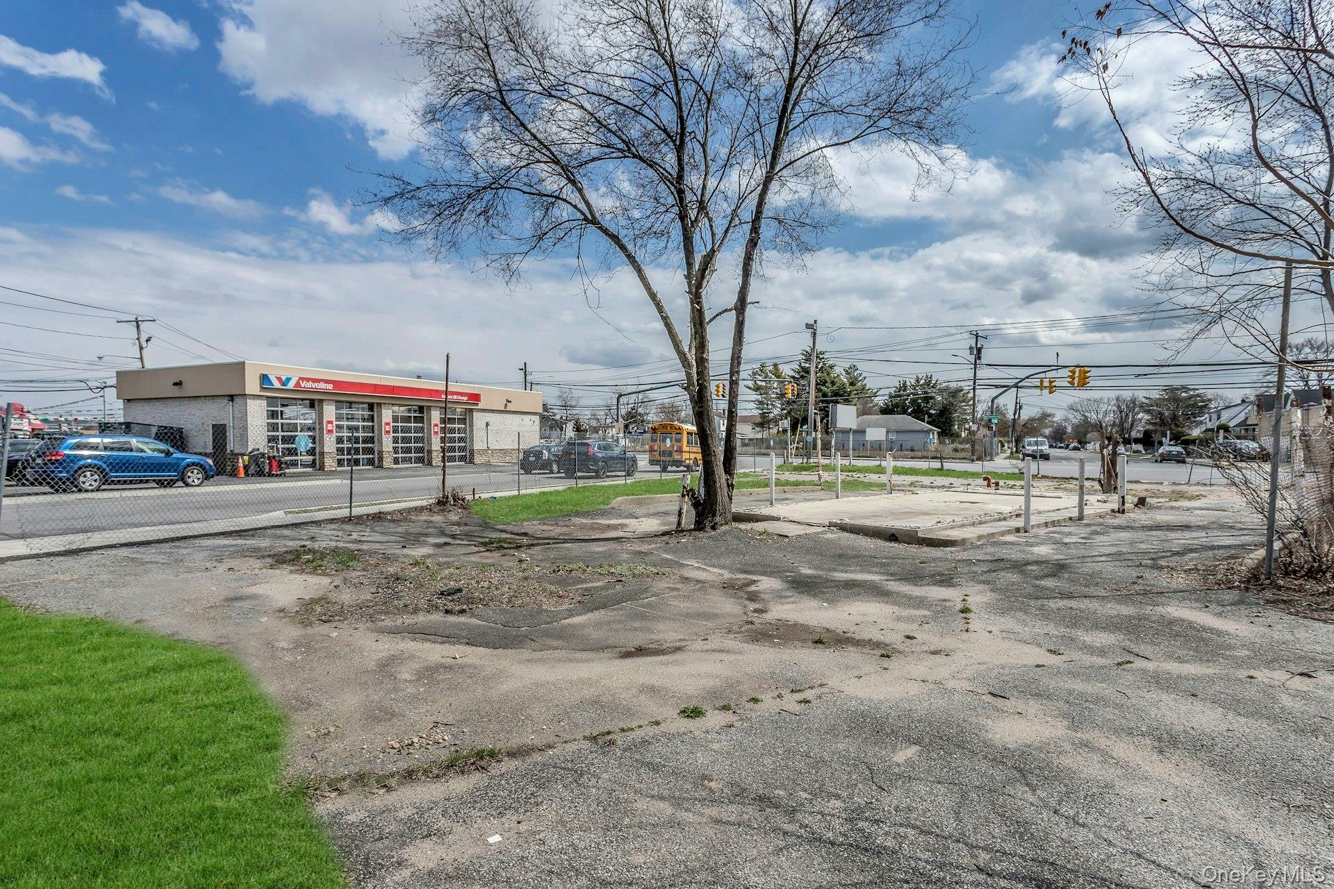 #2 photo, 899 Old Country Road, ナッソー郡 Westbury , NY 11590