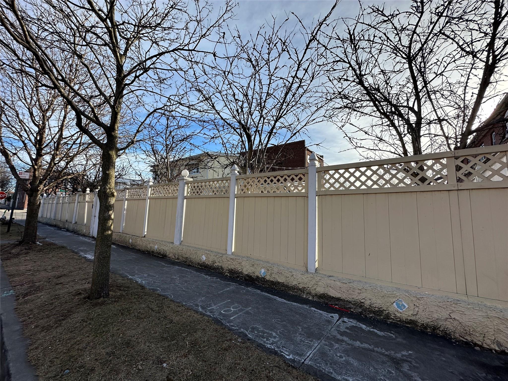 #4 photo, 1817 Schieffelin Avenue, ブロンクス区 Bronx , NY 10466