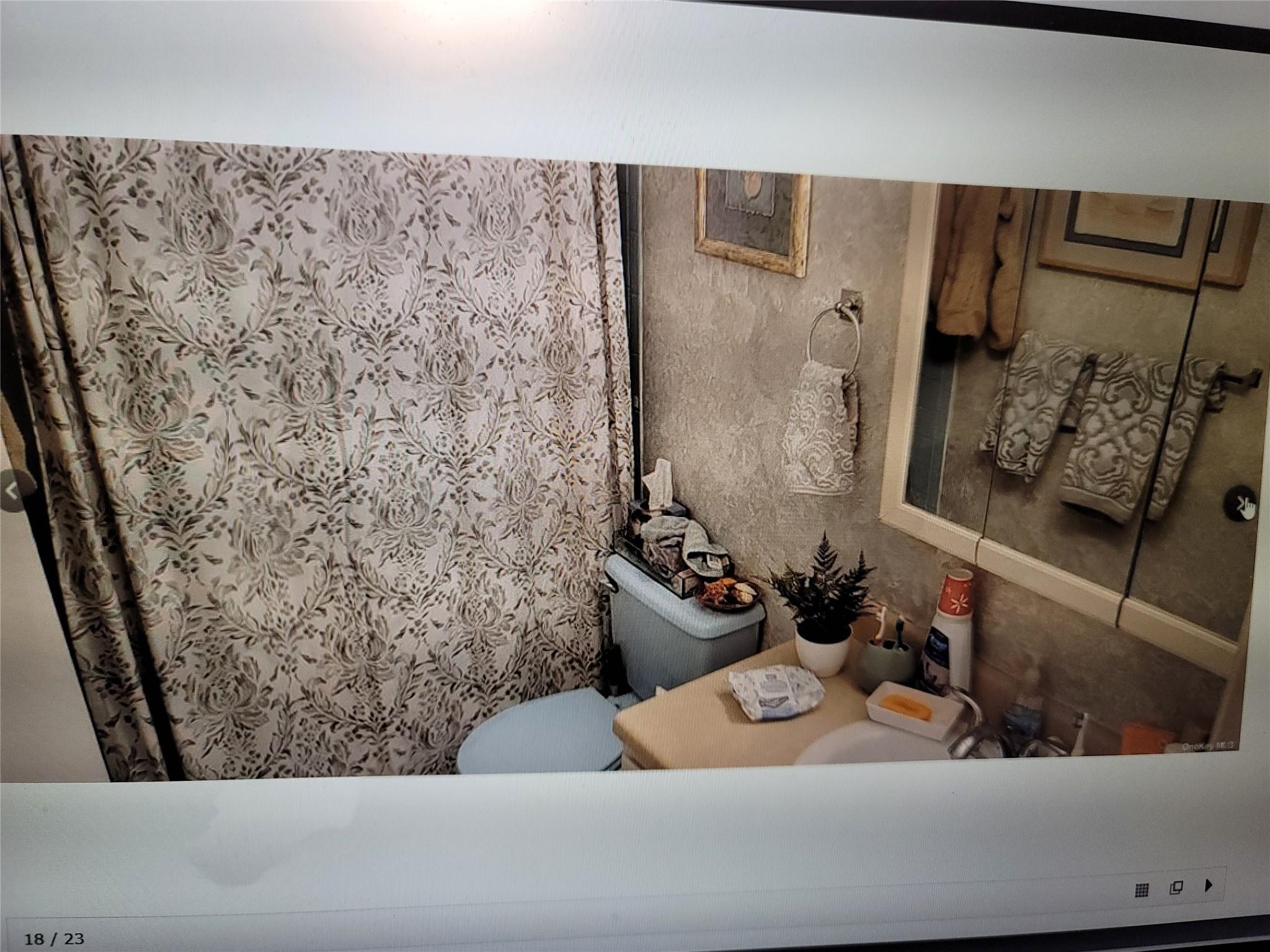 #19 photo, 2 Cassie Court, サフォーク郡 Mount Sinai , NY 11766