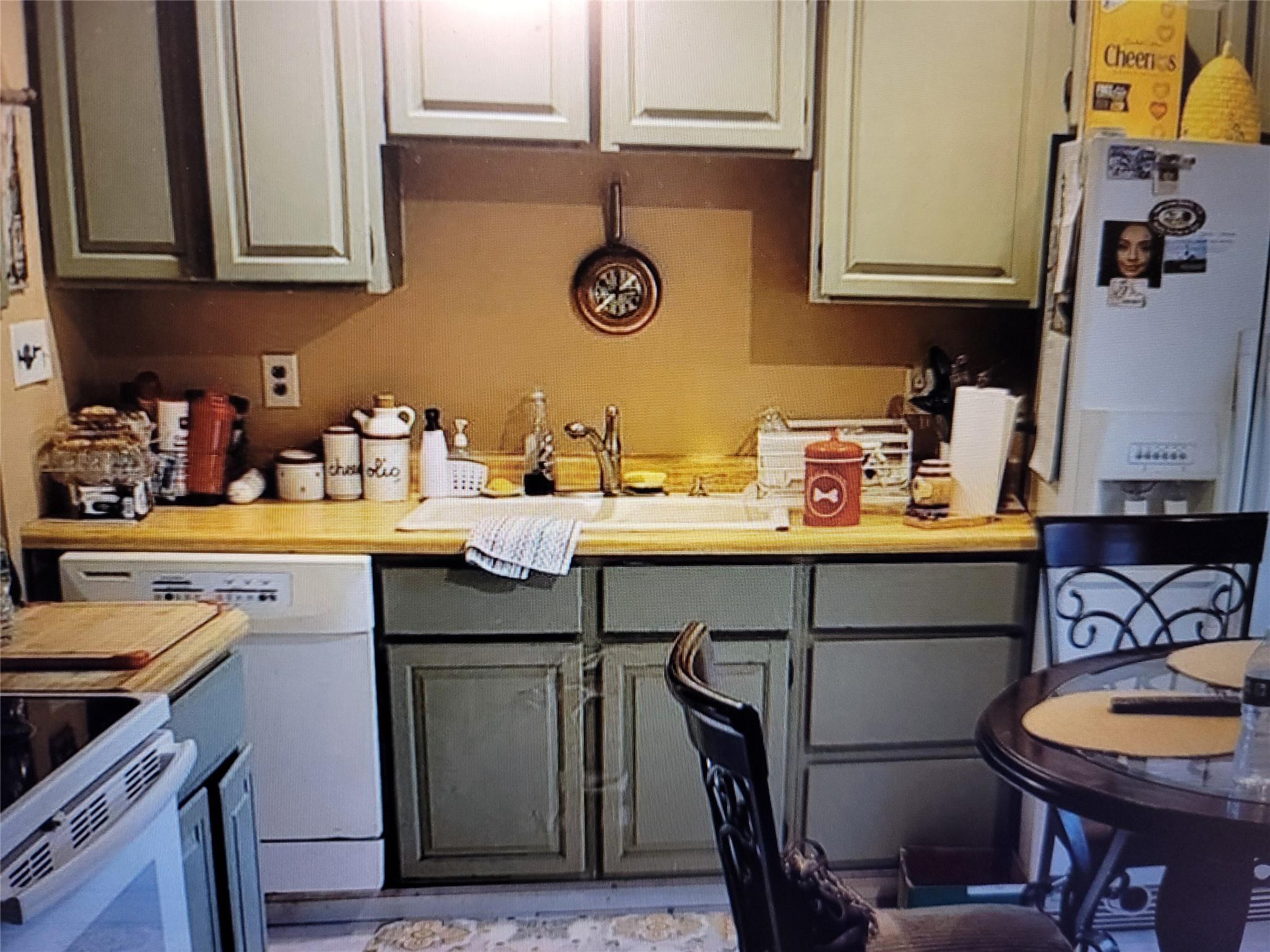 #8 photo, 2 Cassie Court, サフォーク郡 Mount Sinai , NY 11766