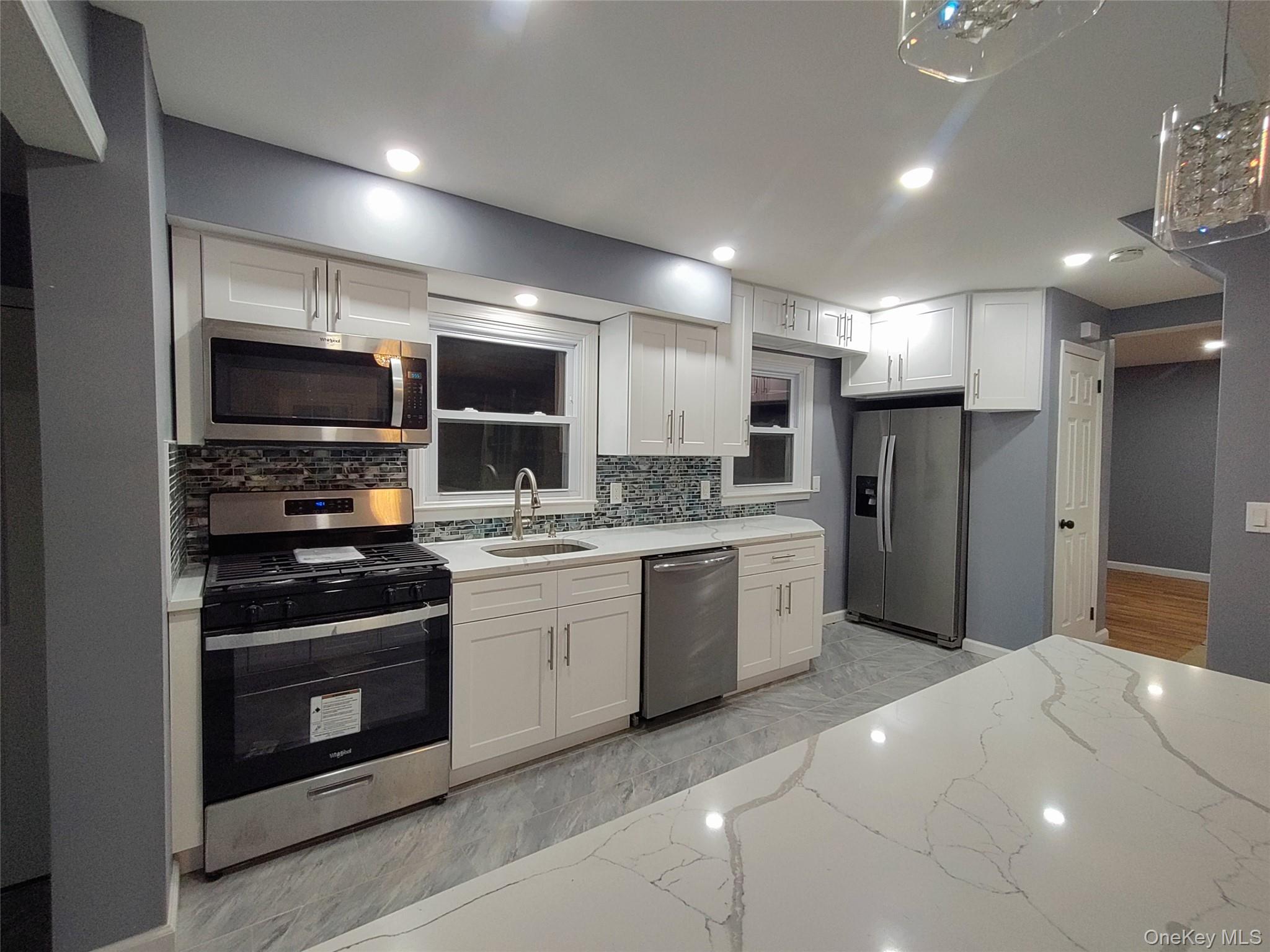 #6 photo, 53 Maple Street, ナッソー郡 Malverne , NY 11565