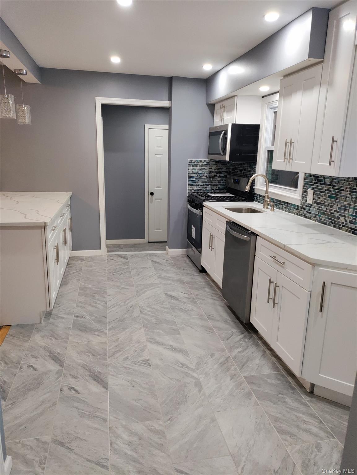 #7 photo, 53 Maple Street, ナッソー郡 Malverne , NY 11565