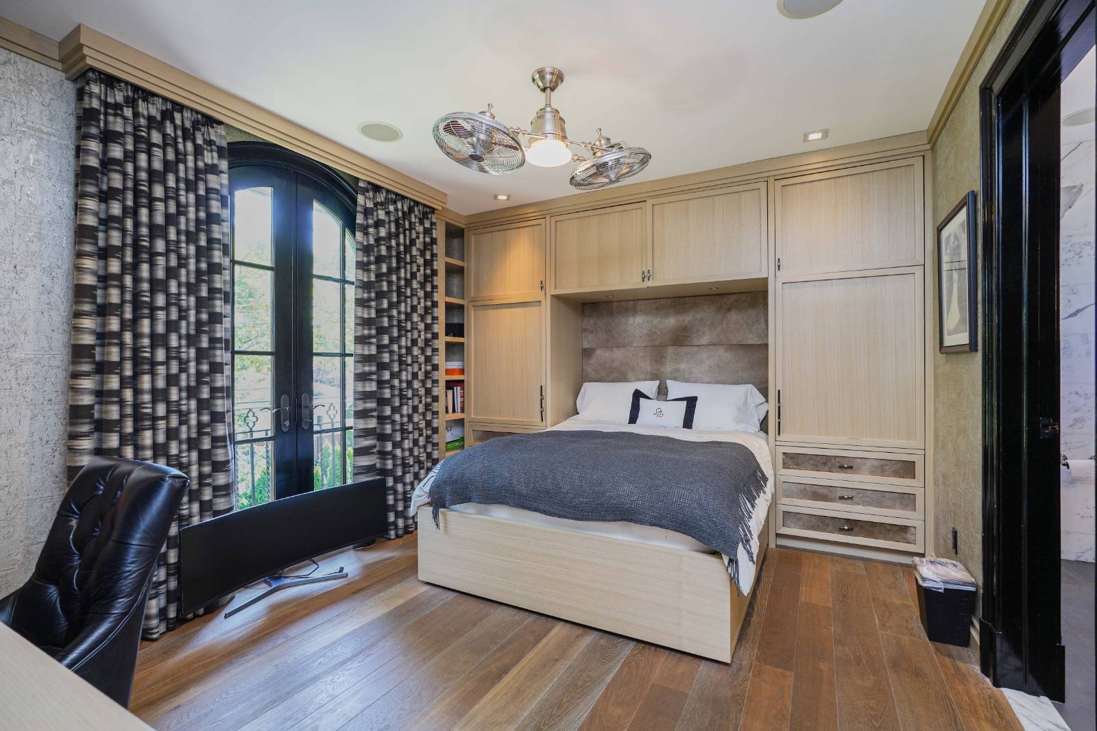 #42 photo, 86 Gaylord Drive, Mill Basin , NY 11234