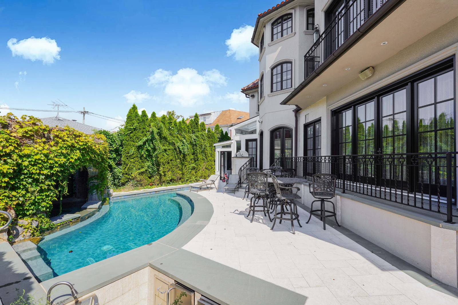 #53 photo, 86 Gaylord Drive, Mill Basin , NY 11234