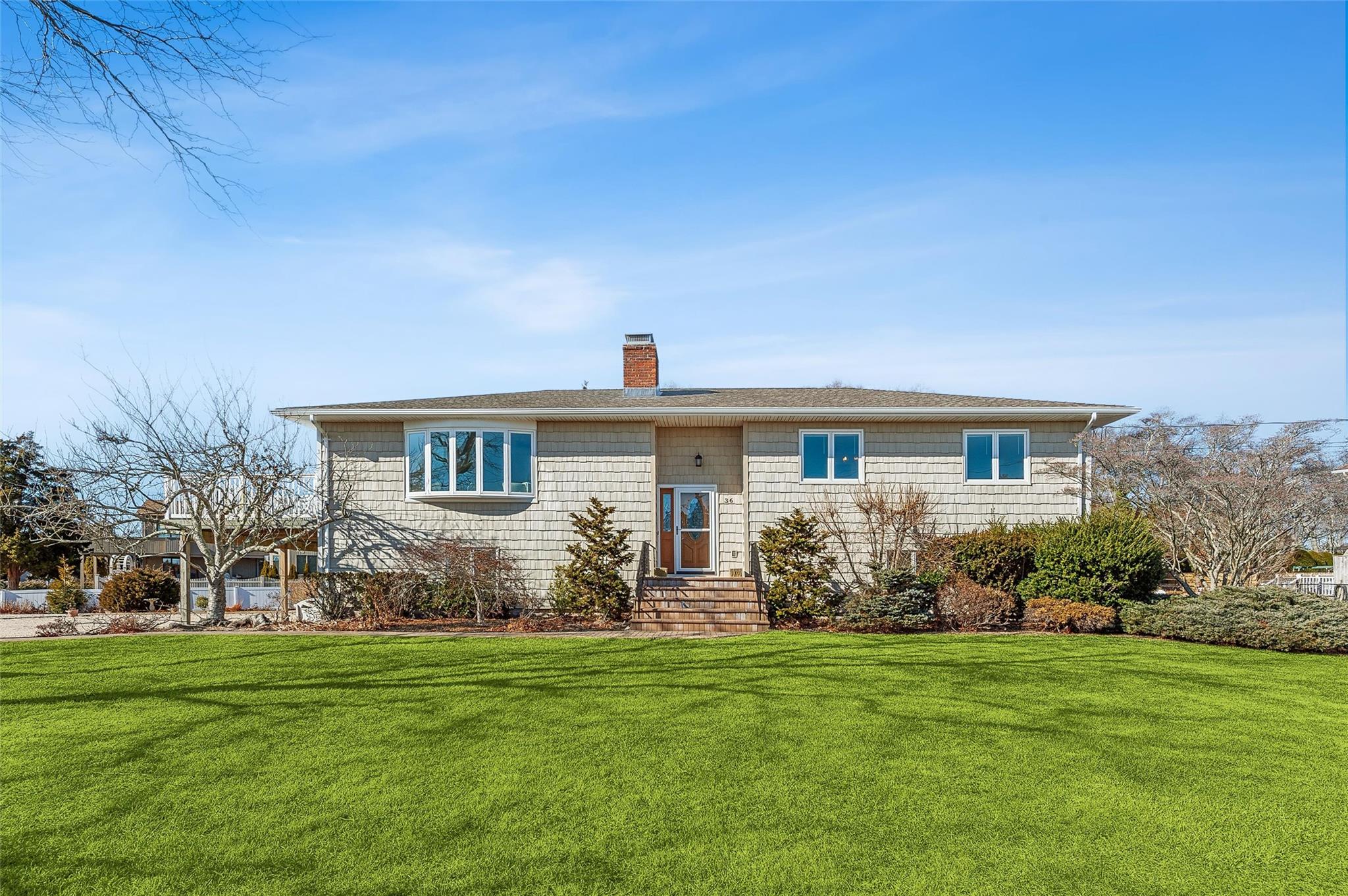 #18 photo, 36 Nautilus Drive, サフォーク郡 Hampton Bays , NY 11946