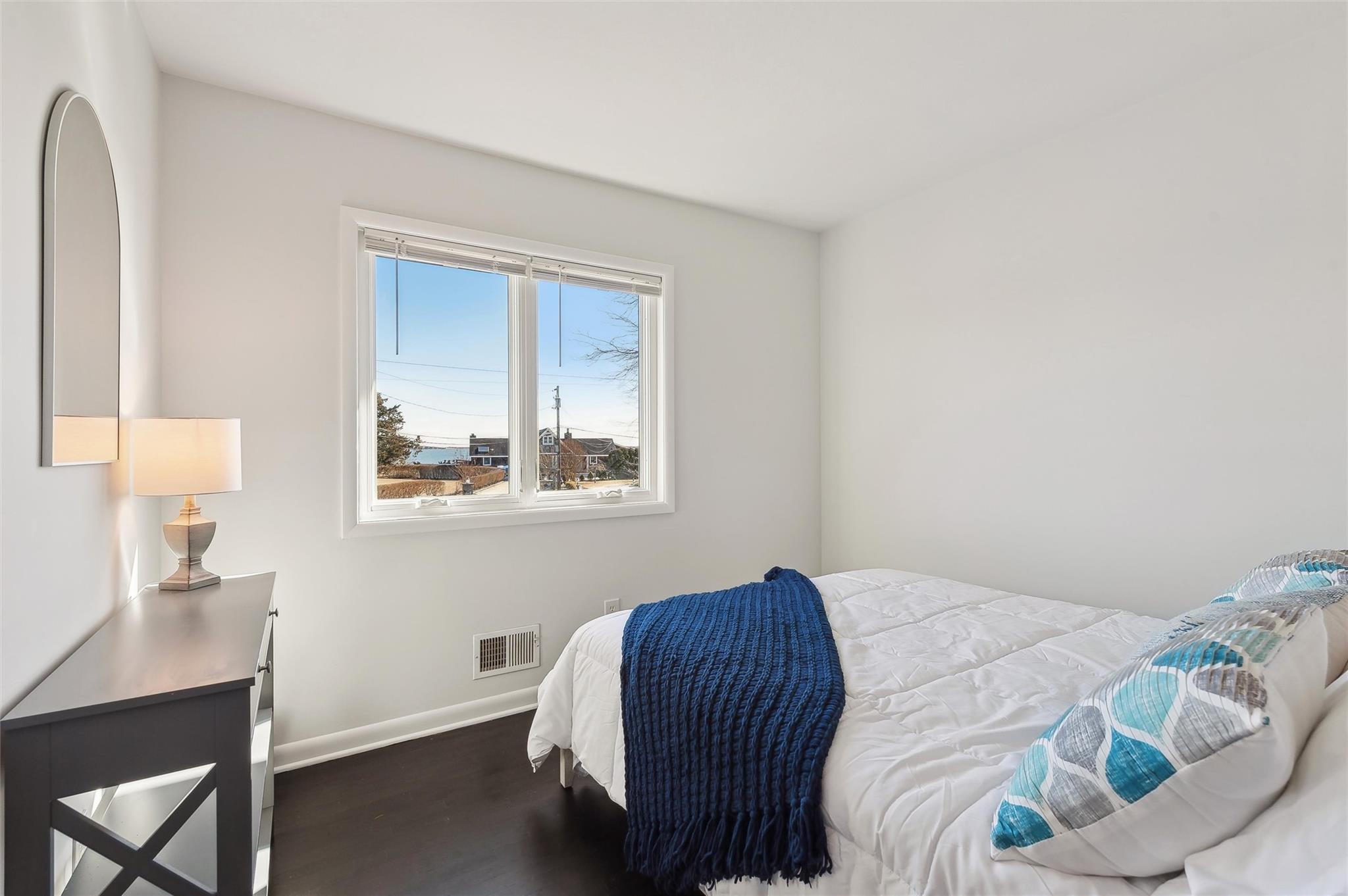 #9 photo, 36 Nautilus Drive, サフォーク郡 Hampton Bays , NY 11946