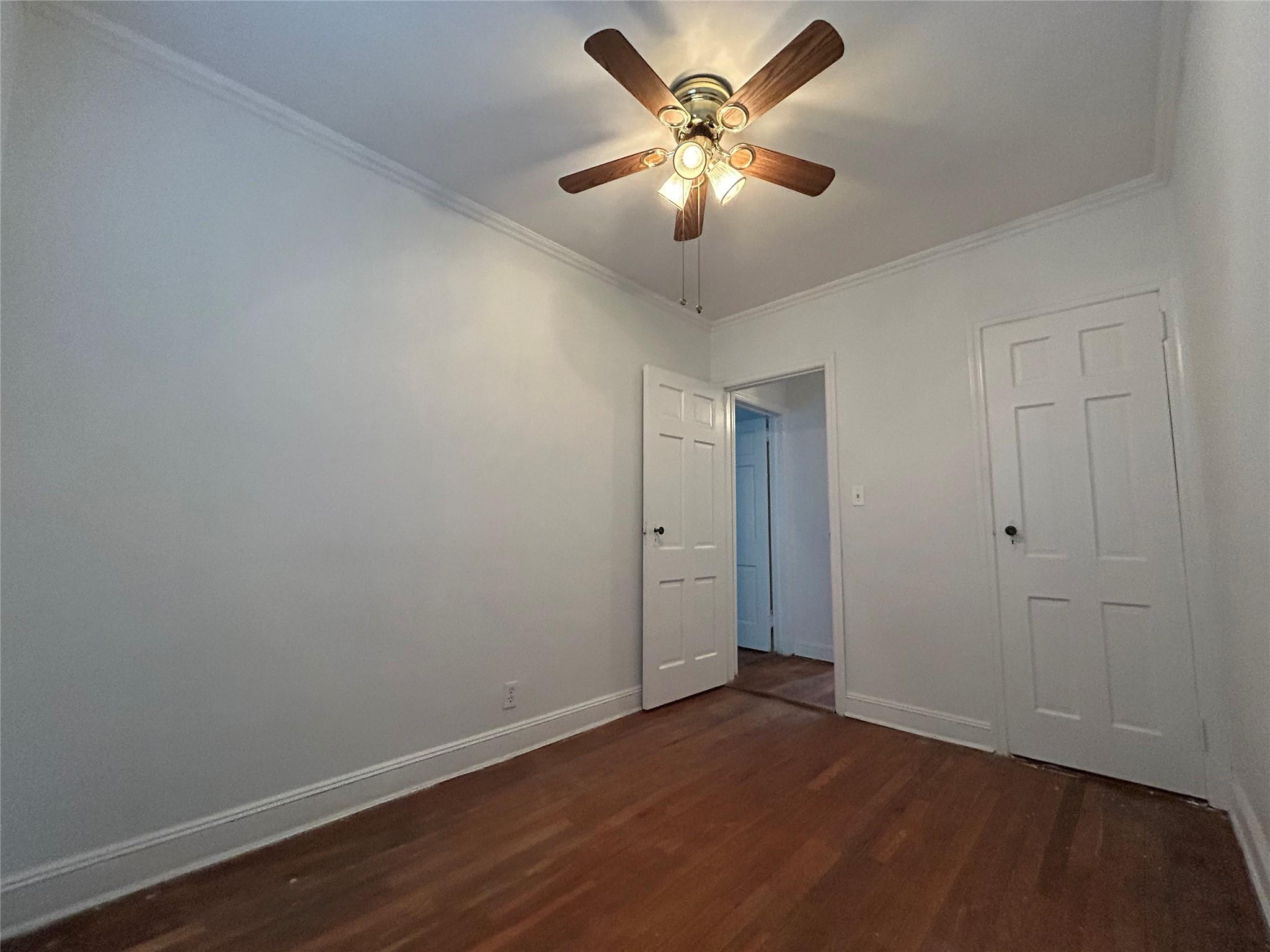 #19 photo, 8414 Eliot Avenue, Middle Village , NY 11379