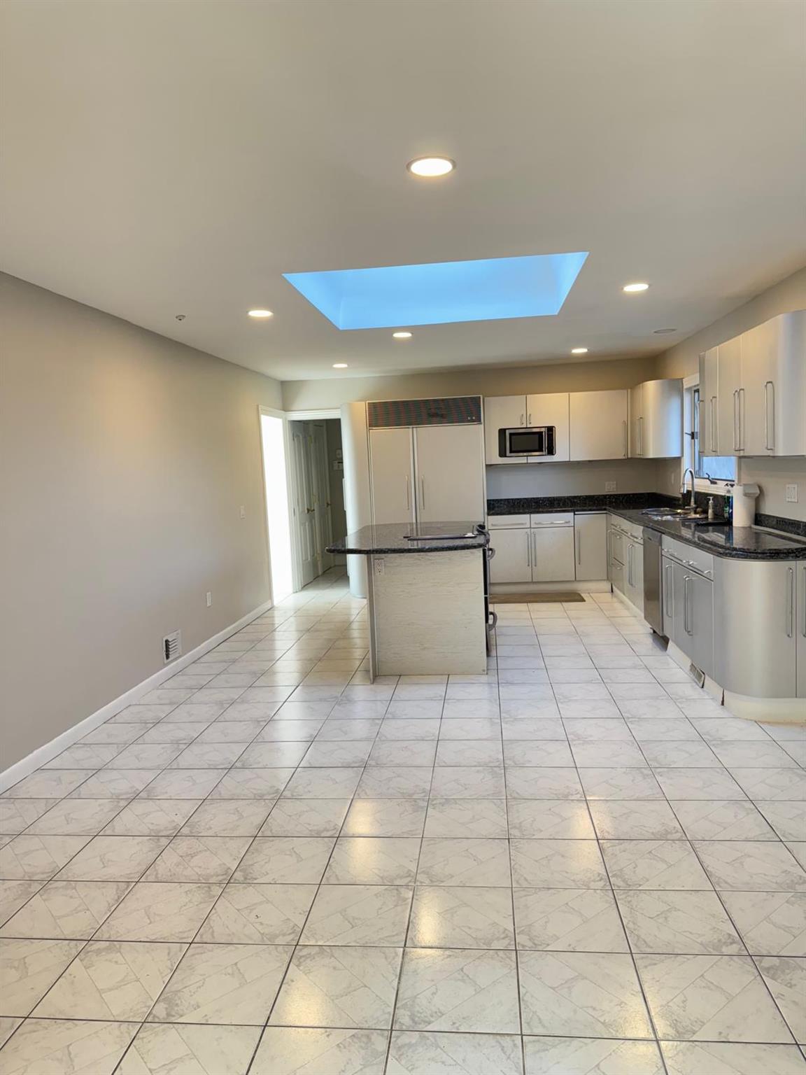 #4 photo, 28 split rock split rock dr Drive, ナッソー郡 Great Neck , NY 11024