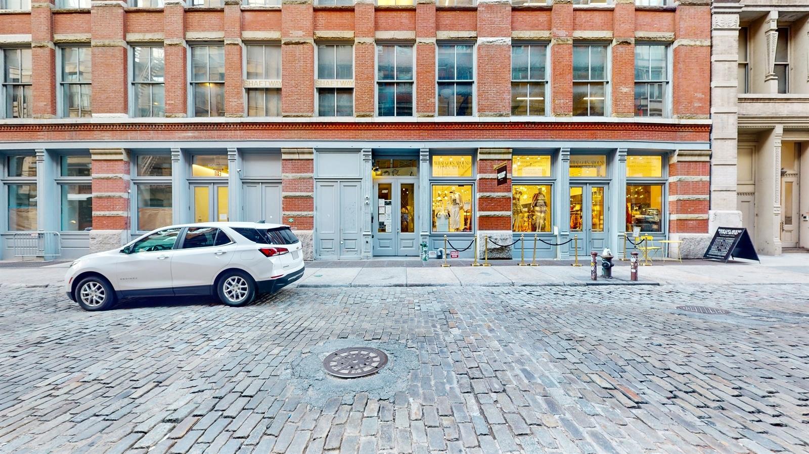 #14 photo, 111 WOOSTER Street, マンハッタン SoHo , NY 10012