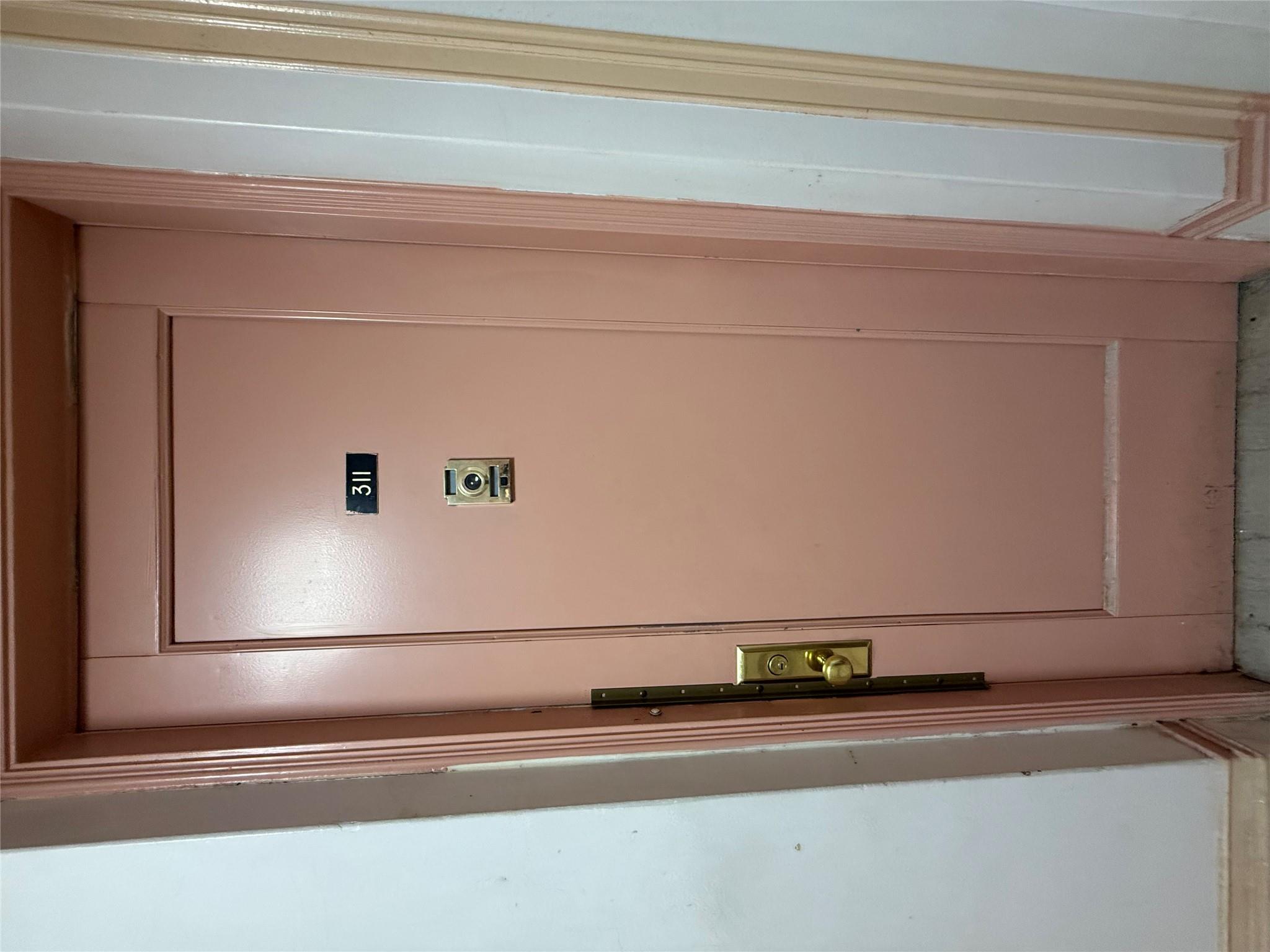 #4 photo, 42-04 LAYTON Street, クイーンズ区 Elmhurst , NY 11373