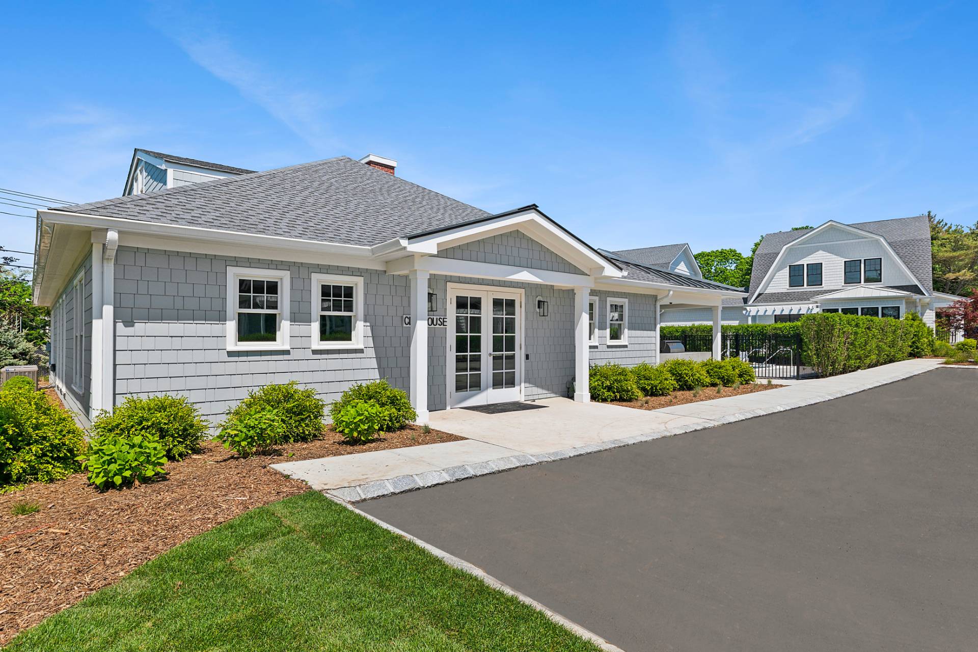 #22 photo, 12 Depot Road - #1301 (Pearl Way), サフォーク郡 Westhampton Beach , NY 11978