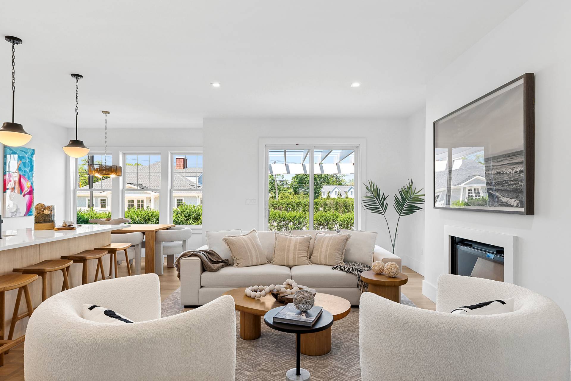 #14 photo, 12 Depot Road, #103 (Pearl Way), サフォーク郡 Westhampton Beach , NY 11978